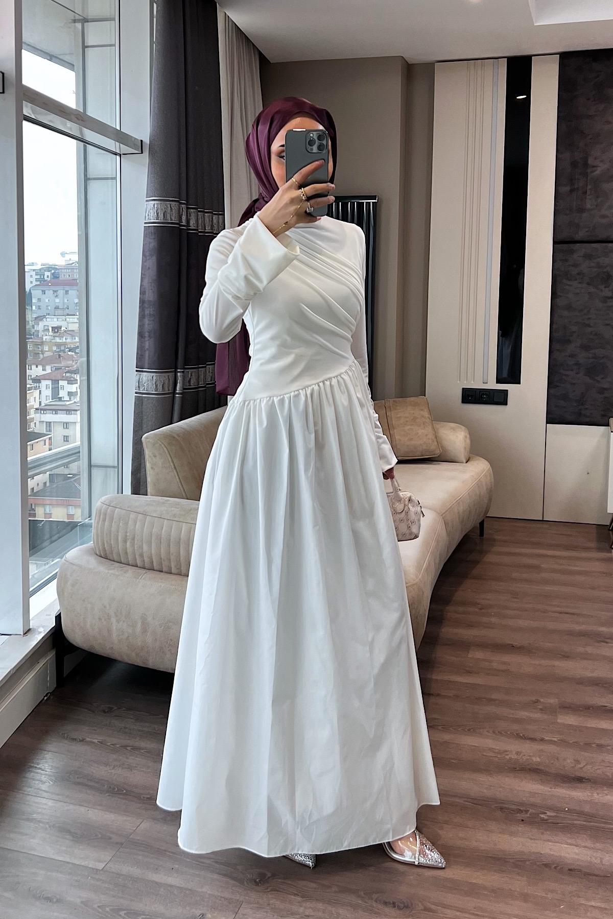 Üstü Sandy Altı Poplin Elbise Beyaz