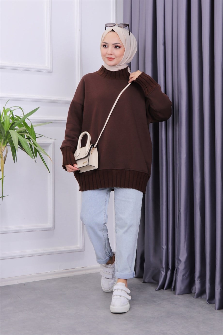 YAKASI TRİKO SWEAT ACI KAHVE