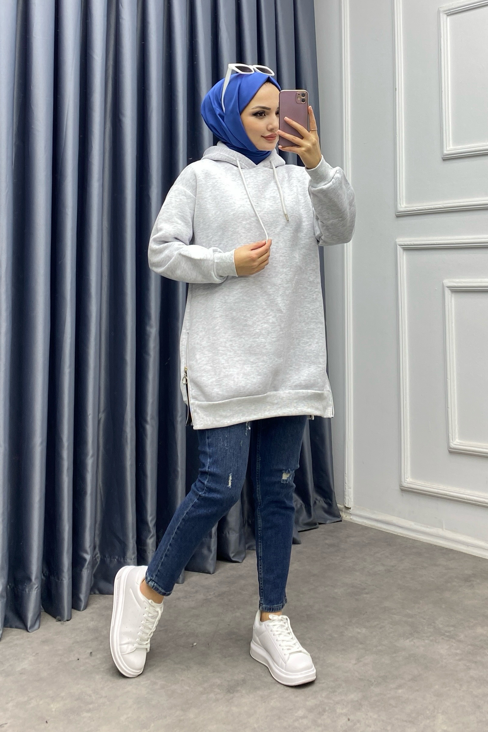 Yanları fermuarlı detaylı üç iplik sweat gri