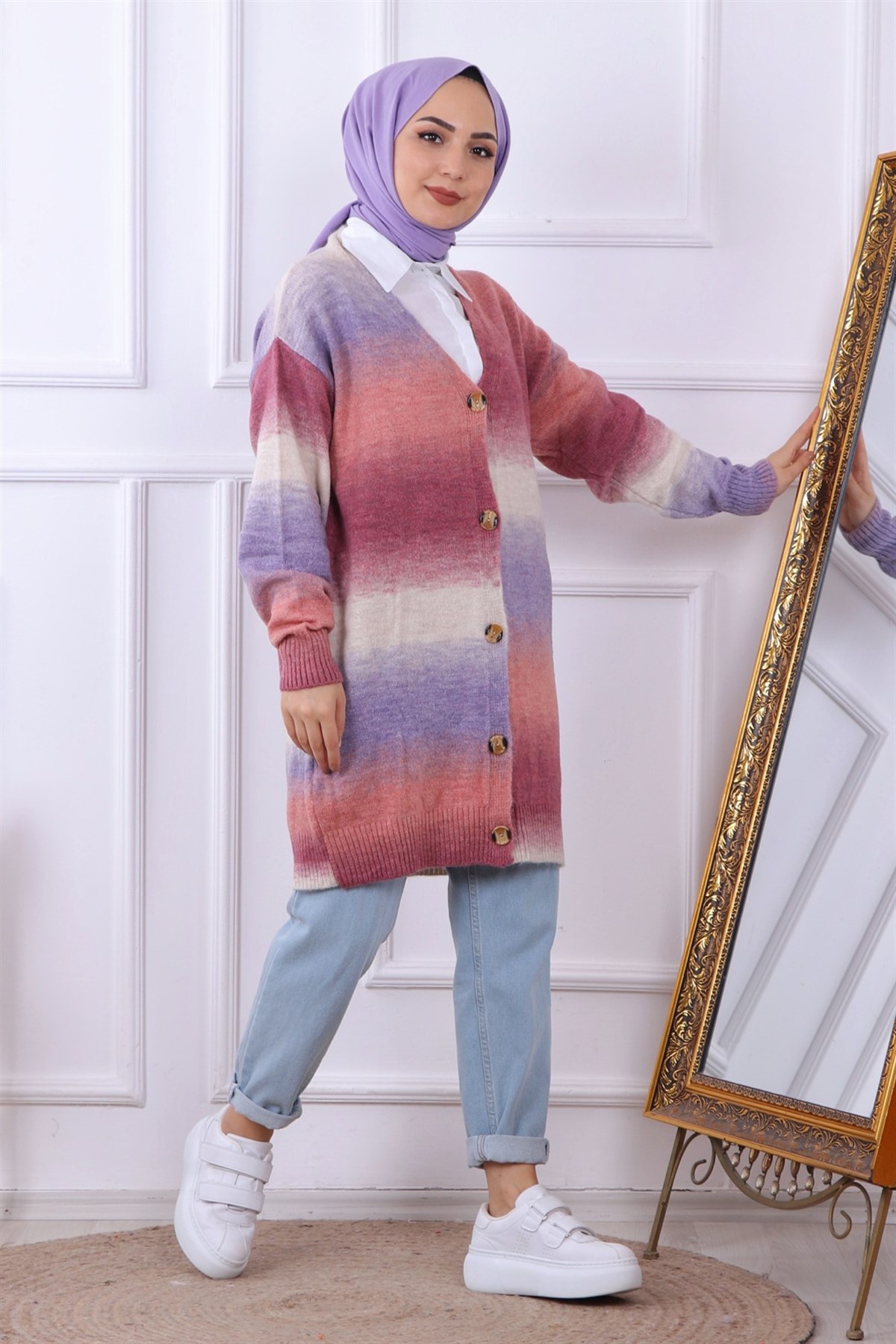 YUMOŞ RENKLİ HIRKA