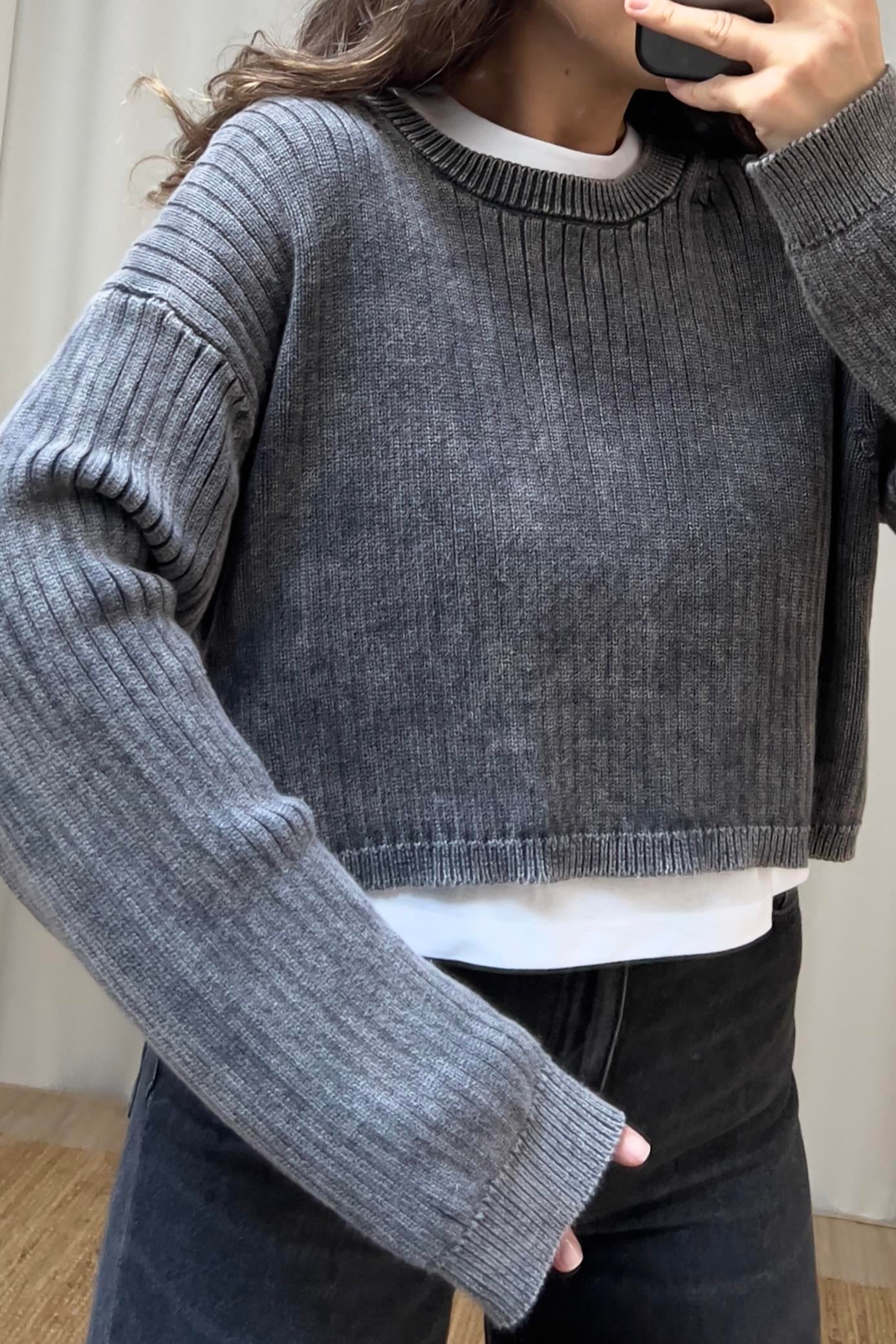 Antrasit Yıkamalı Crop Kazak uygun fiyatlarda www.butikhola.com adresinde