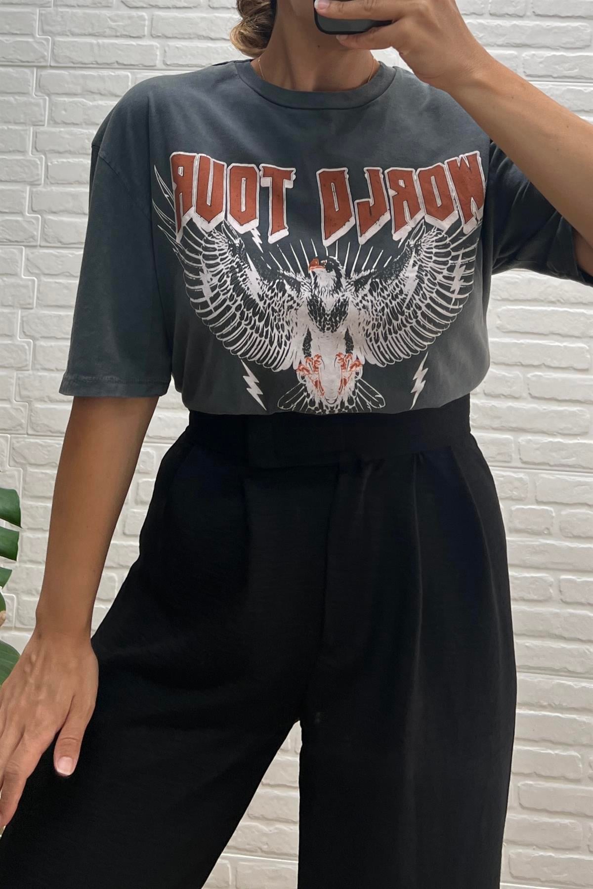 Antrasit Yıkamalı Kiremit Baskılı Tshirt uygun fiyatlarda www.butikhola.com adresinde