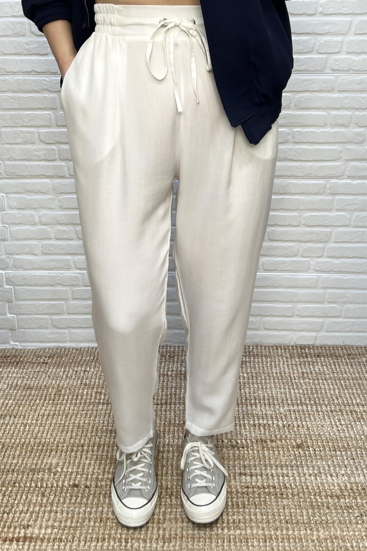 Beyaz Beli İpli Tensel Pantolon uygun fiyatlarda www.butikhola.com adresinde