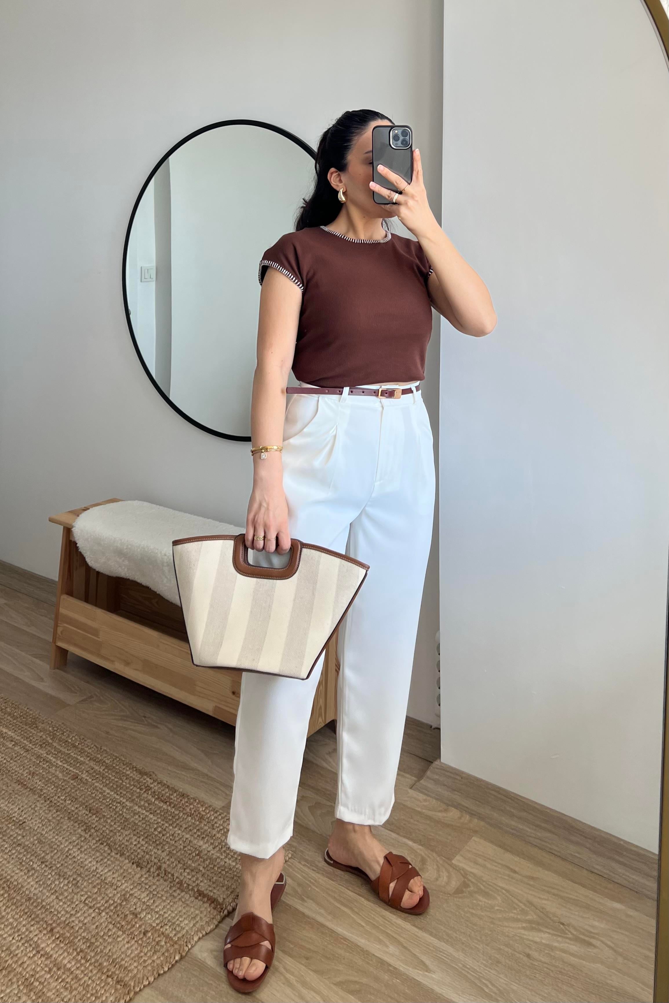 Beyaz Kemerli Havuç Pantolon uygun fiyatlarda www.butikhola.com adresinde
