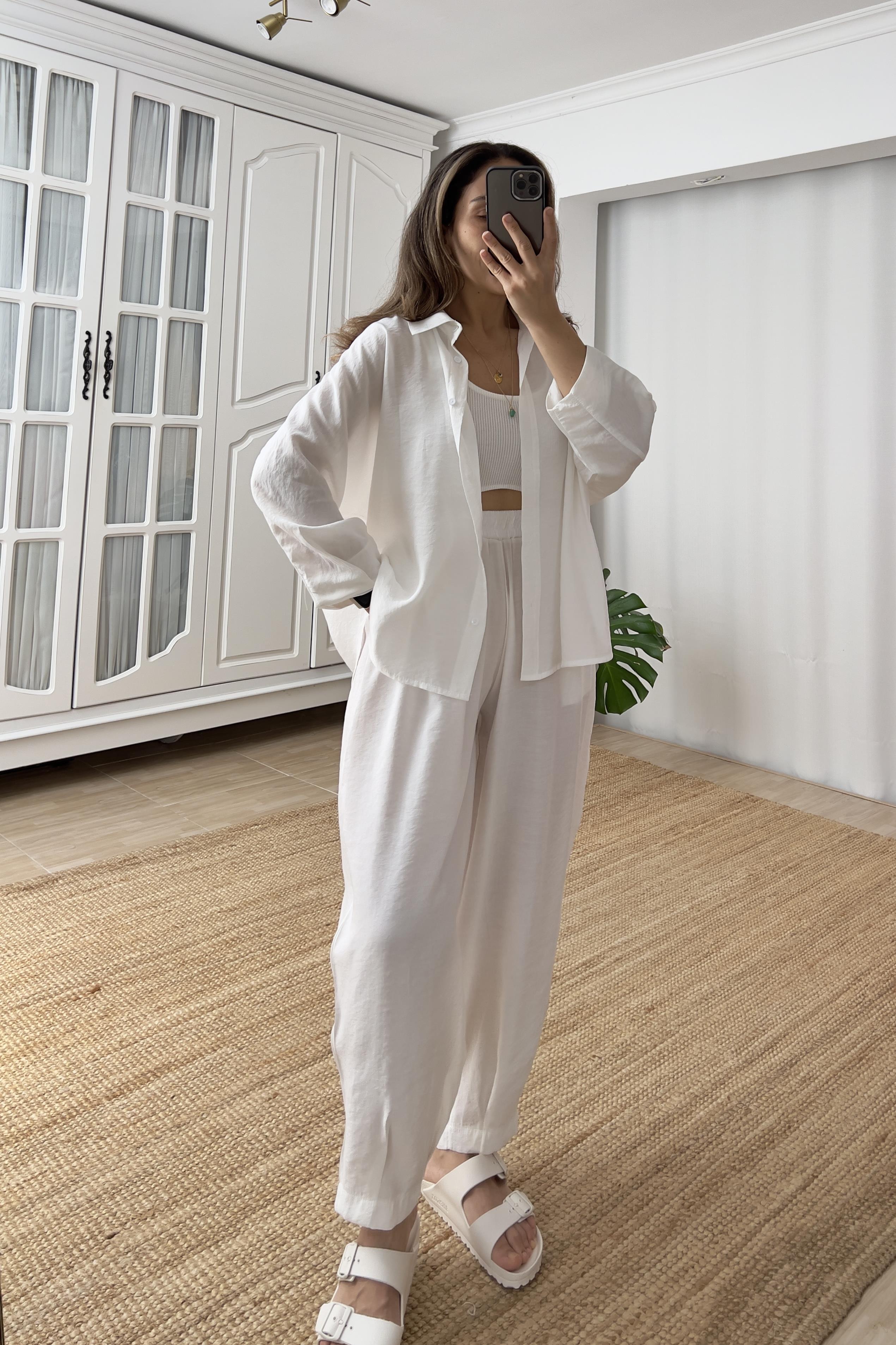 Beyaz Tensel Gömlek Pantolon Takım uygun fiyatlarda www.butikhola.com adresinde