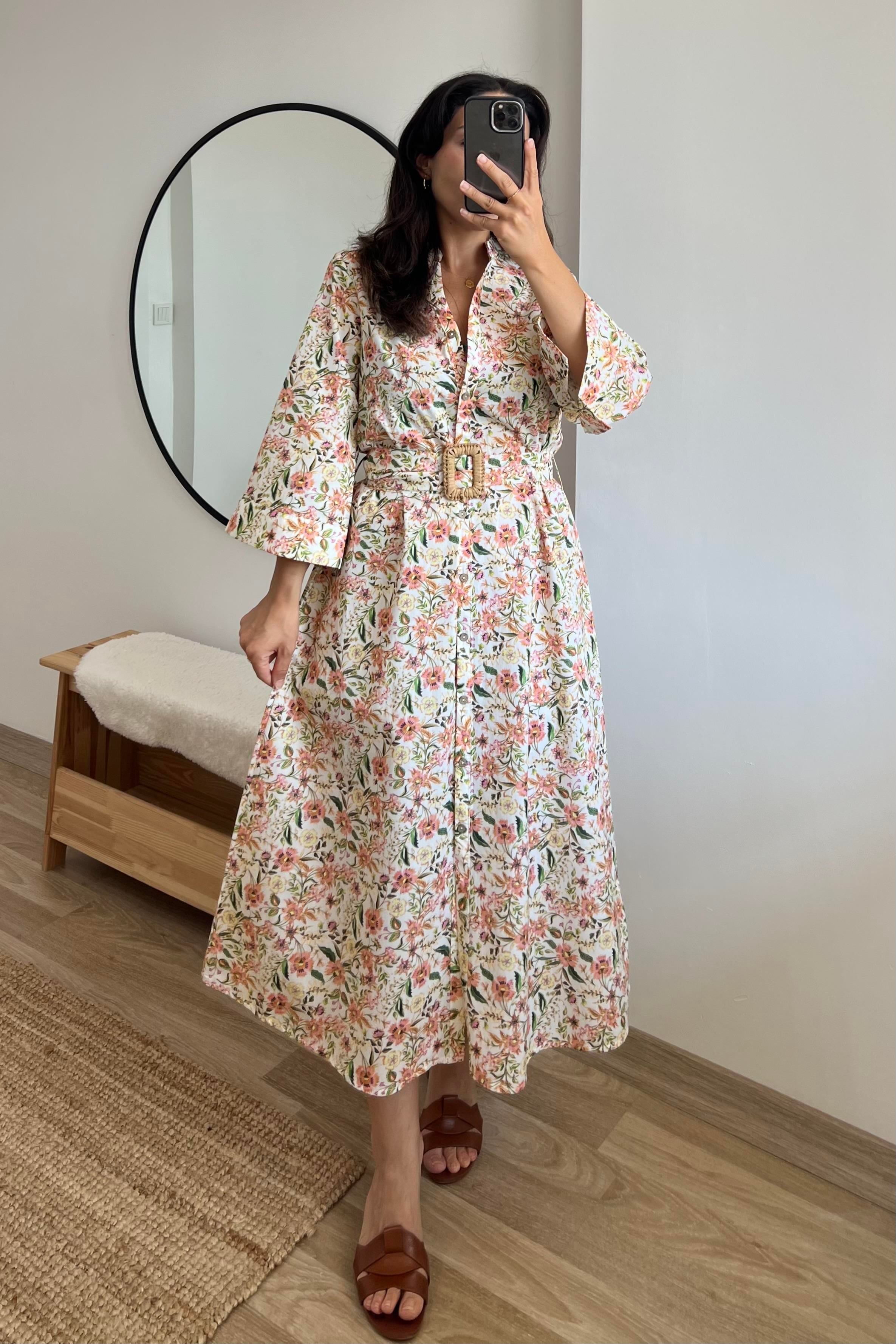 Çiçek Desenli Beli Kemerli Poplin Elbise uygun fiyatlarda www.butikhola.com adresinde