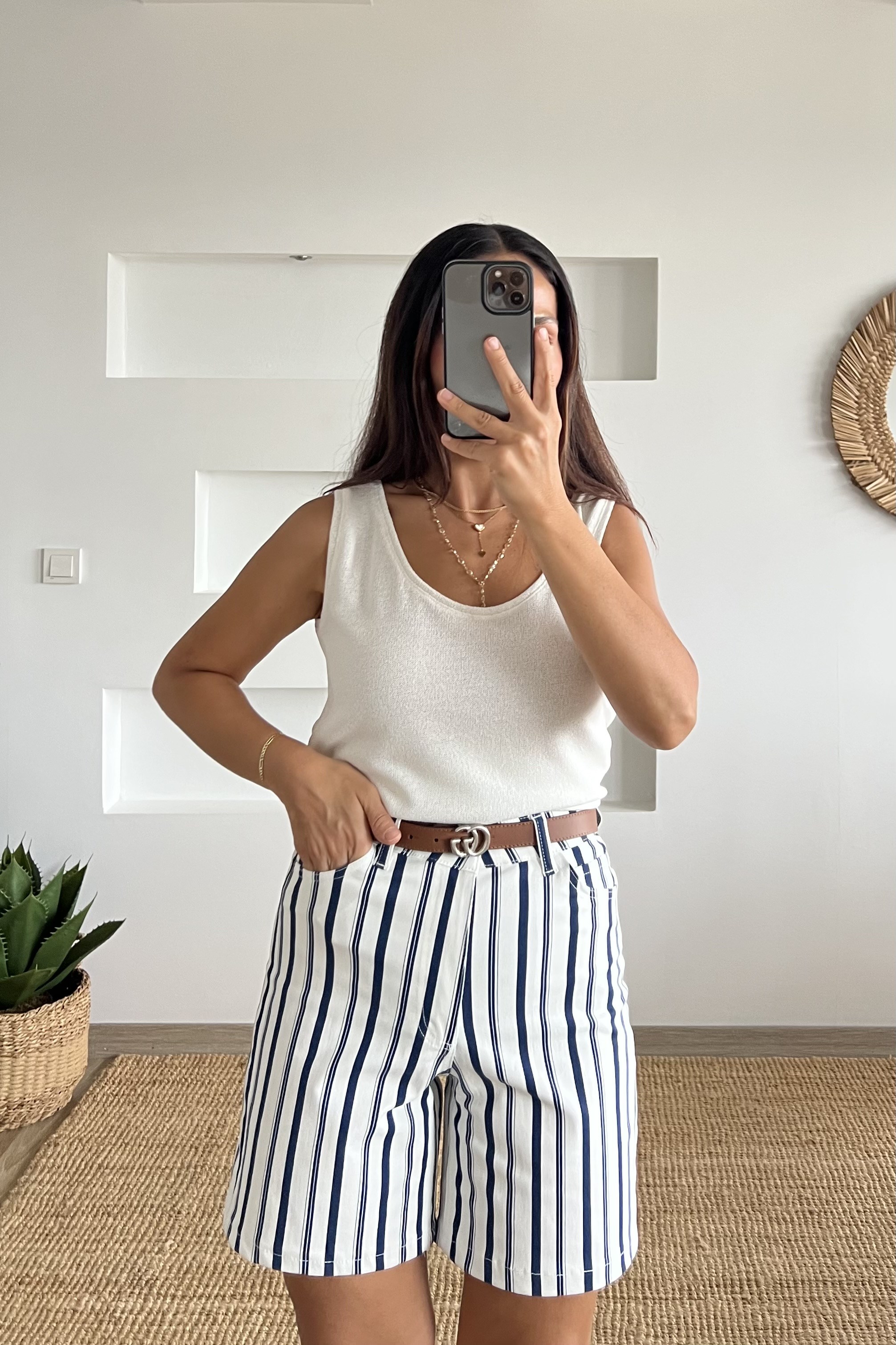 Çizgili Şehir Boy Şort uygun fiyatlarda www.butikhola.com adresinde