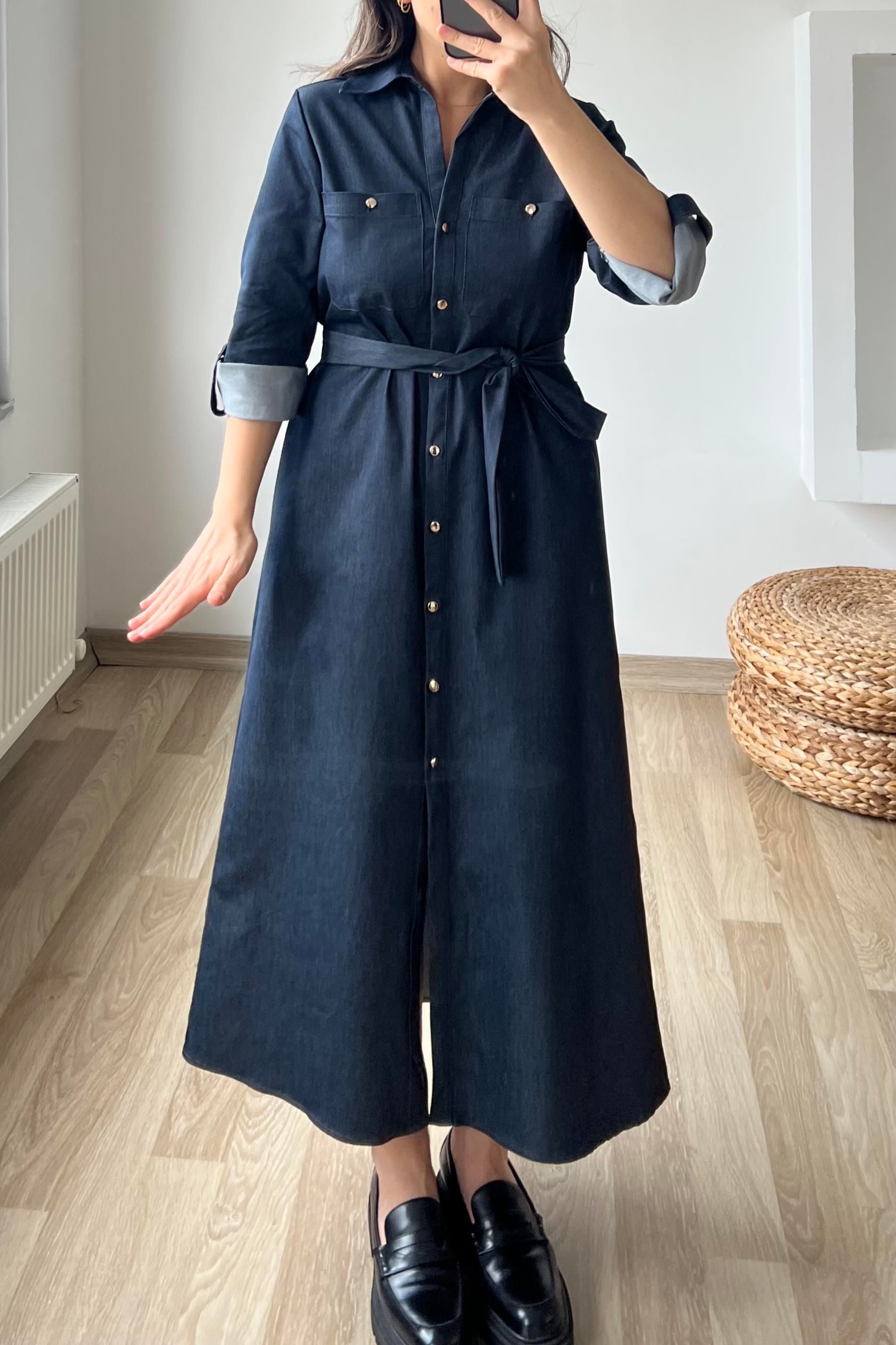 Düğme ve Kemerli Kot Elbise uygun fiyatlarda www.butikhola.com adresinde