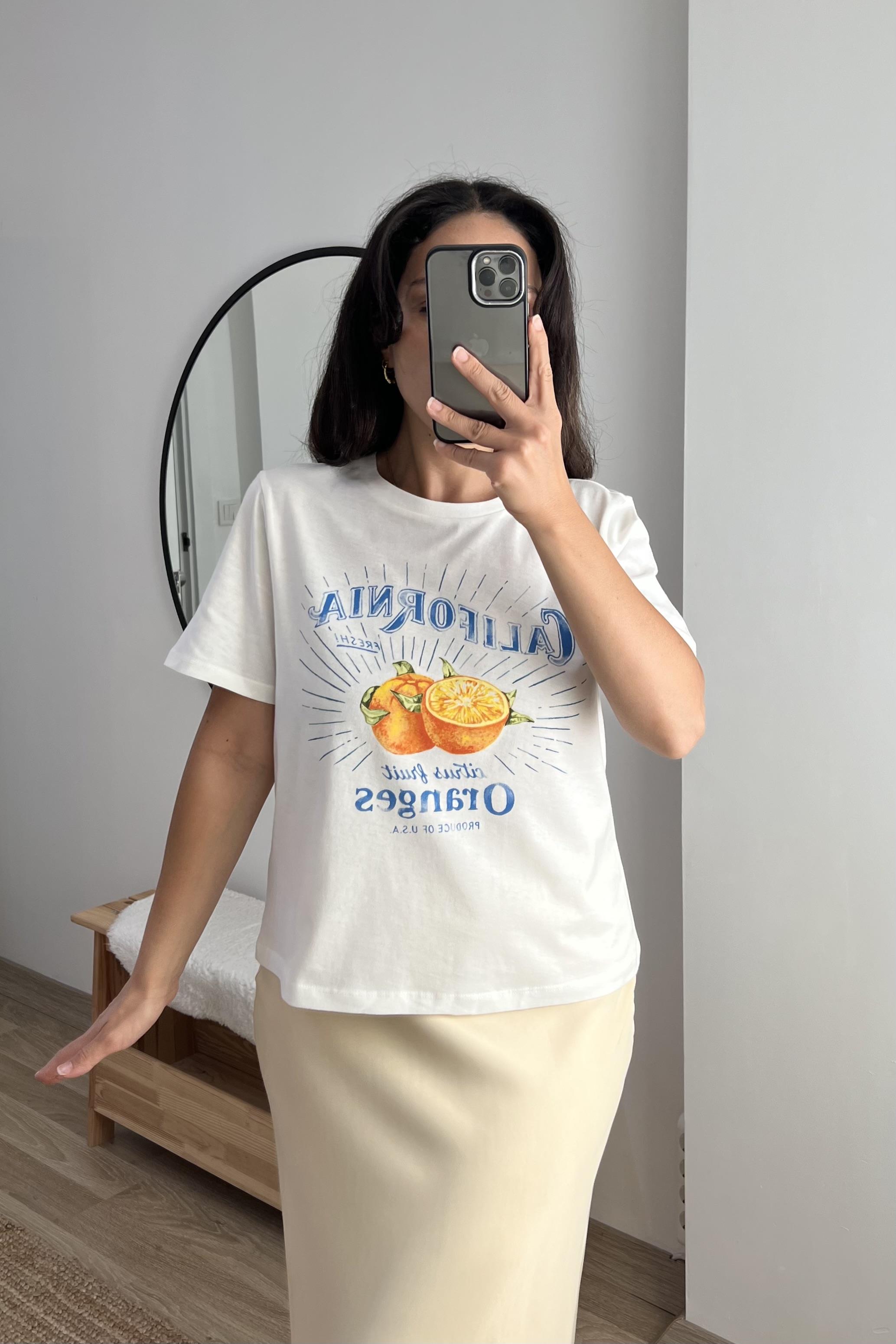 Ekru California Tshirt uygun fiyatlarda www.butikhola.com adresinde