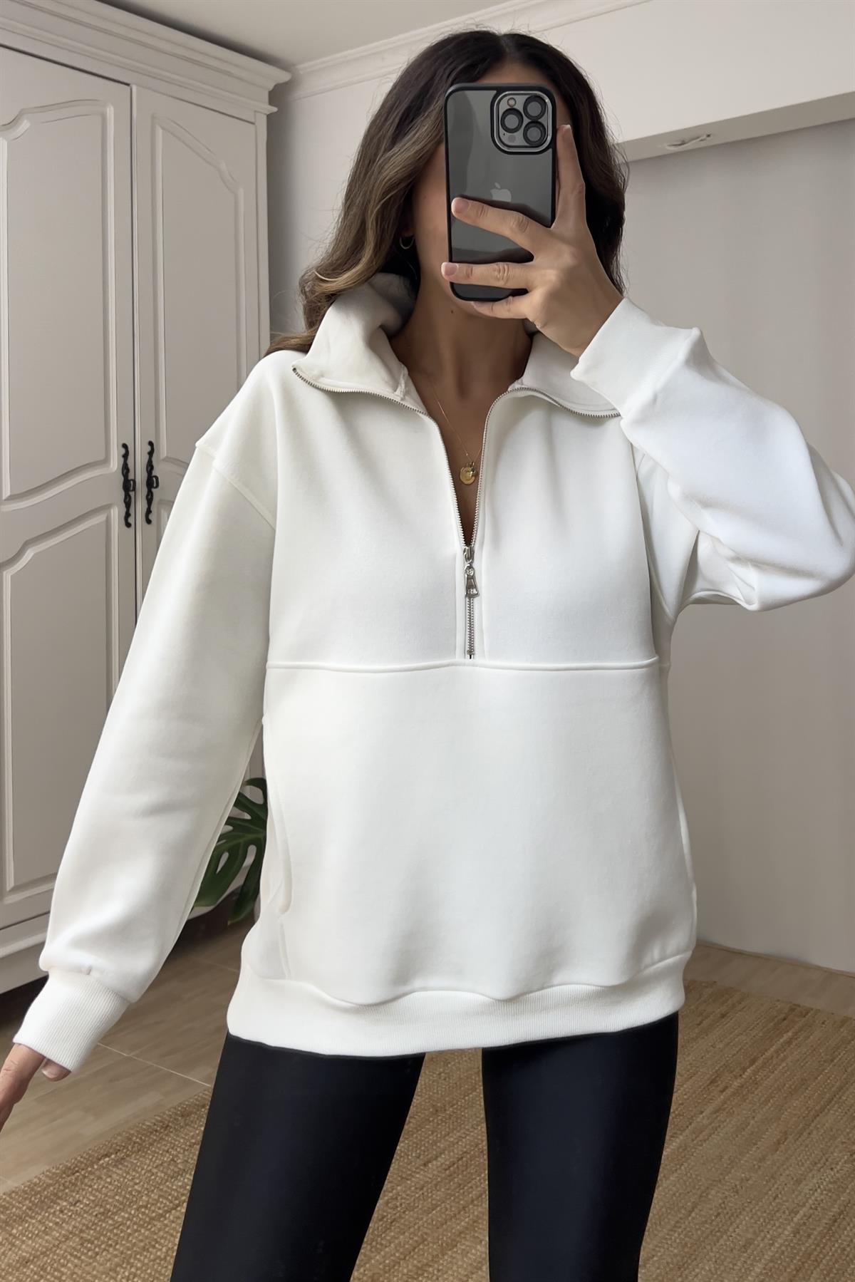 Ekru Fermuarlı Kanguru Cep Sweatshirt uygun fiyatlarda www.butikhola.com adresinde