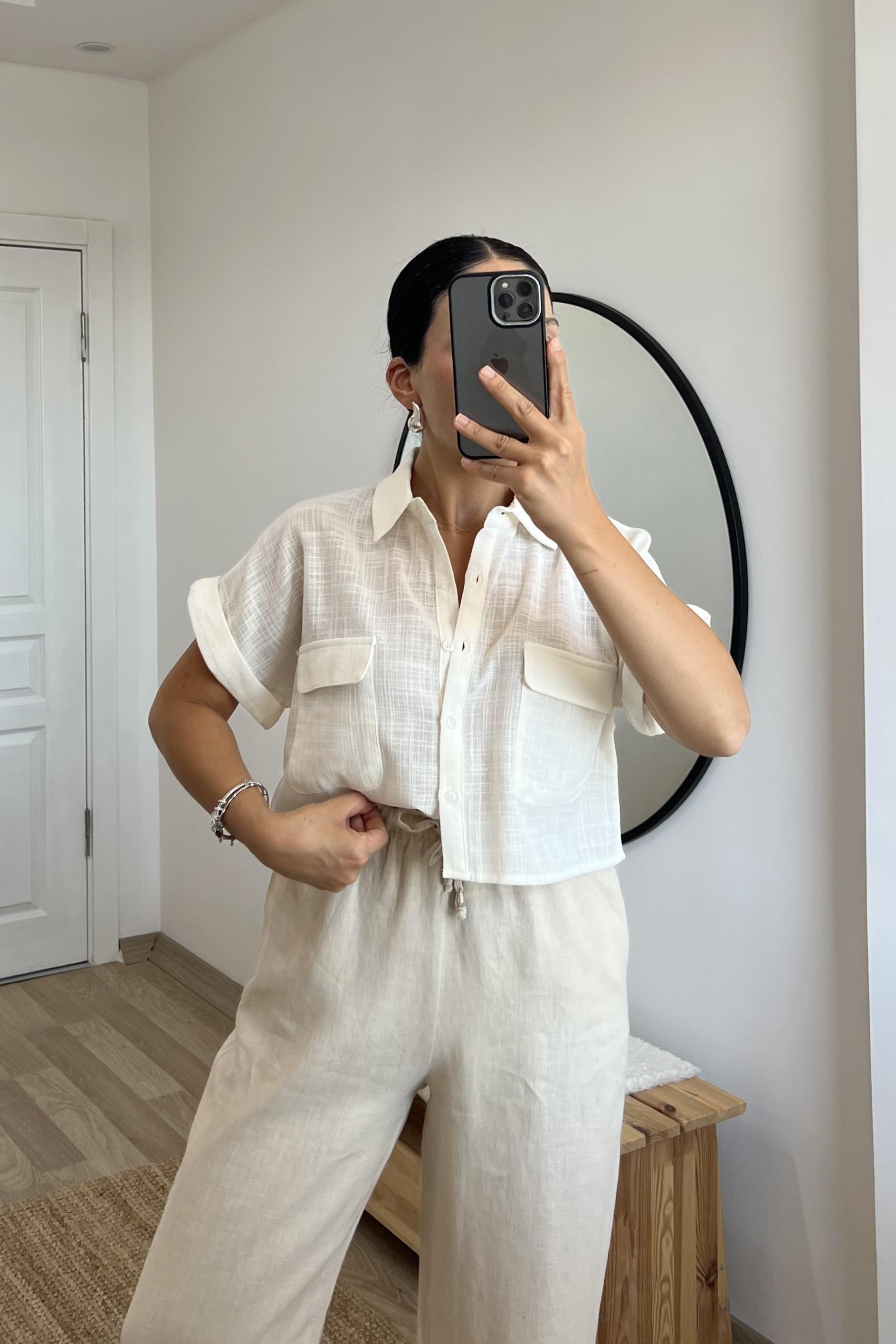 Ekru Kapak Cepli Crop Keten Gömlek uygun fiyatlarda www.butikhola.com adresinde