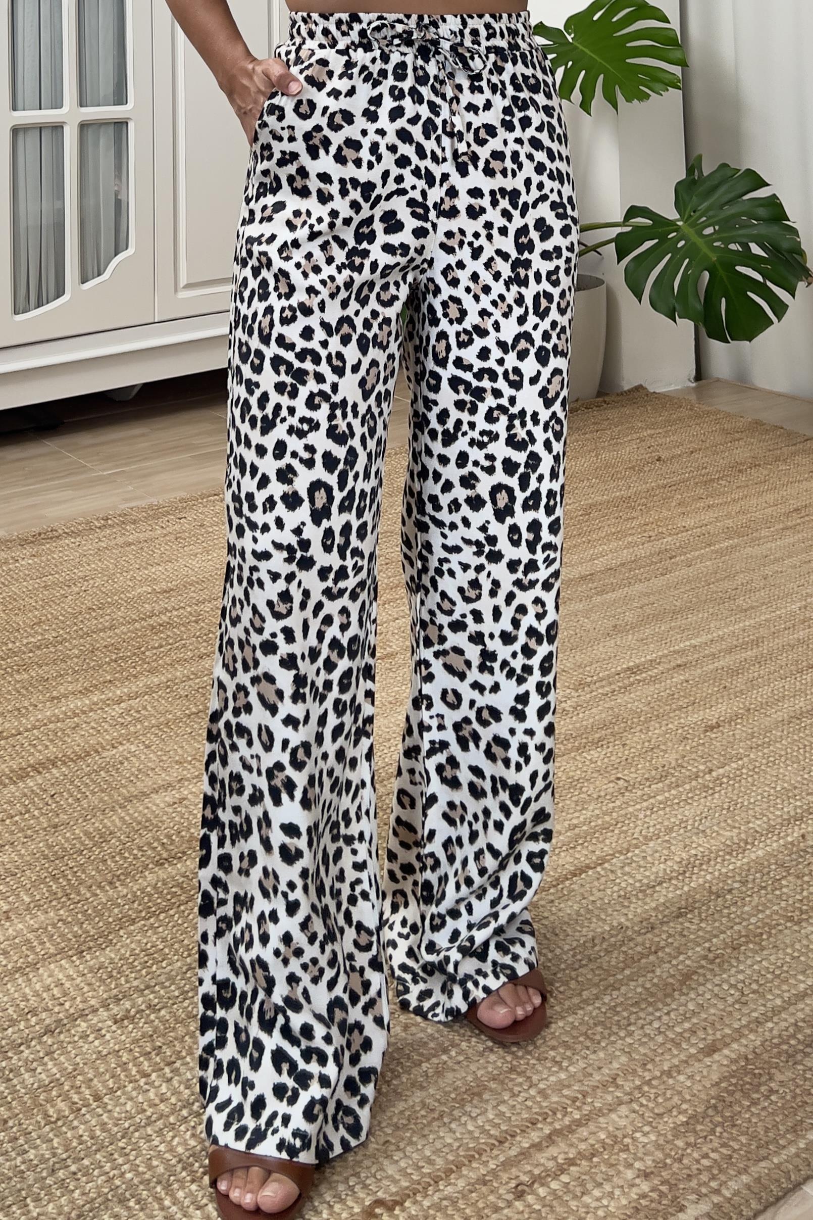 Ekru Leopar Desenli Pantolon uygun fiyatlarda www.butikhola.com adresinde