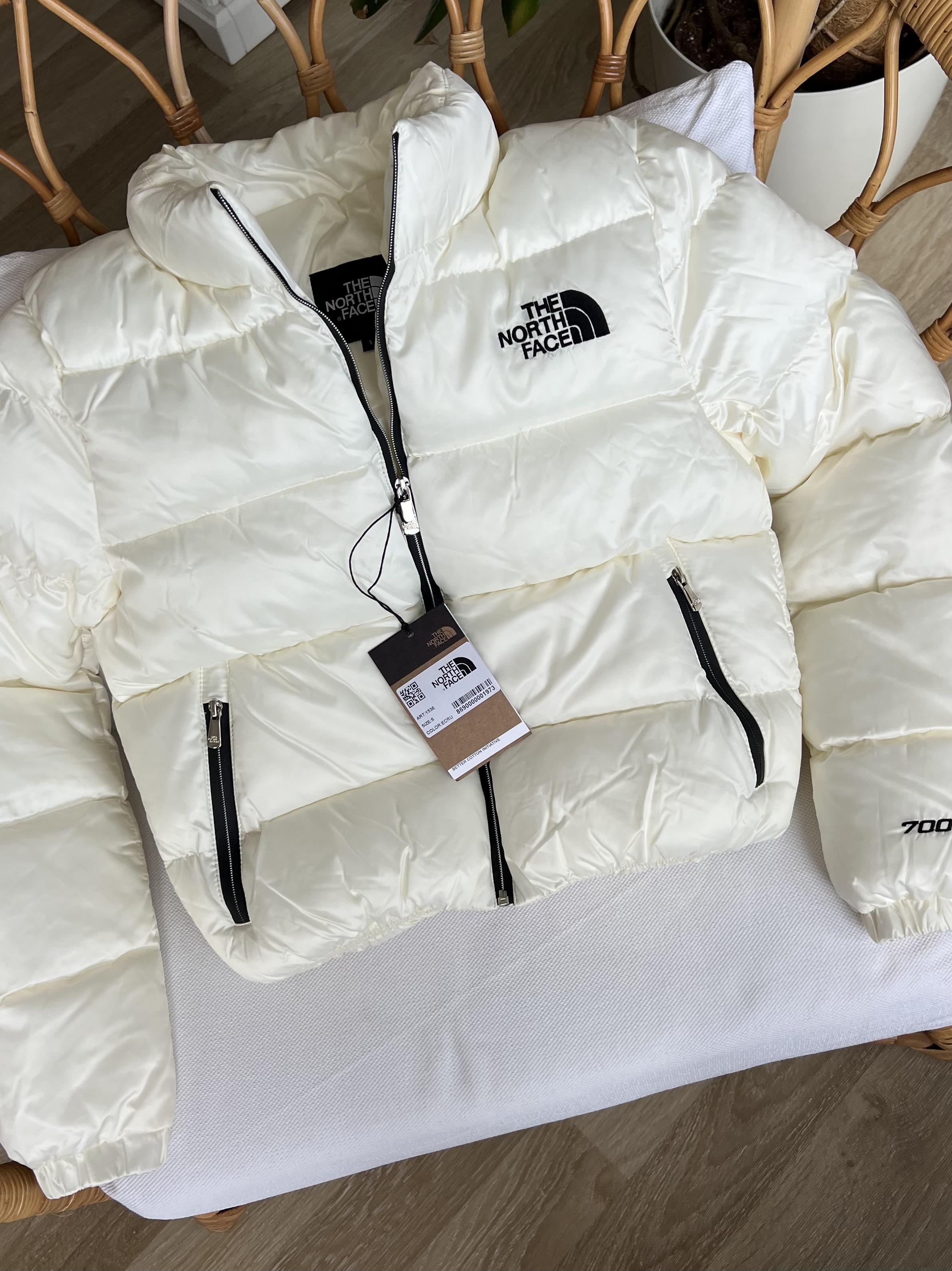 Ekru Orjinal Marka Şişme Mont uygun fiyatlarda www.butikhola.com adresinde