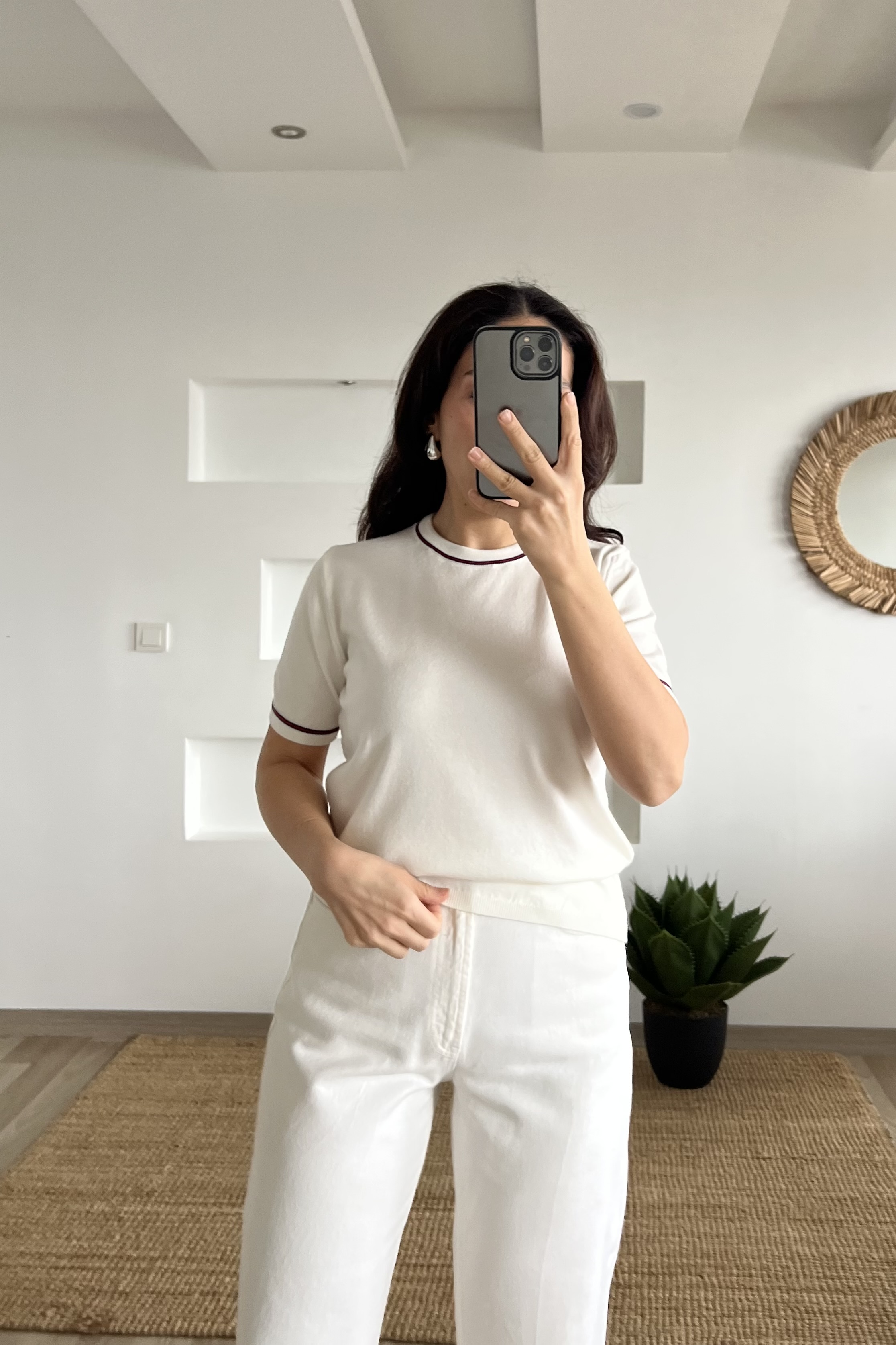 Ekru Soft Touch Biye Detaylı Triko uygun fiyatlarda www.butikhola.com adresinde