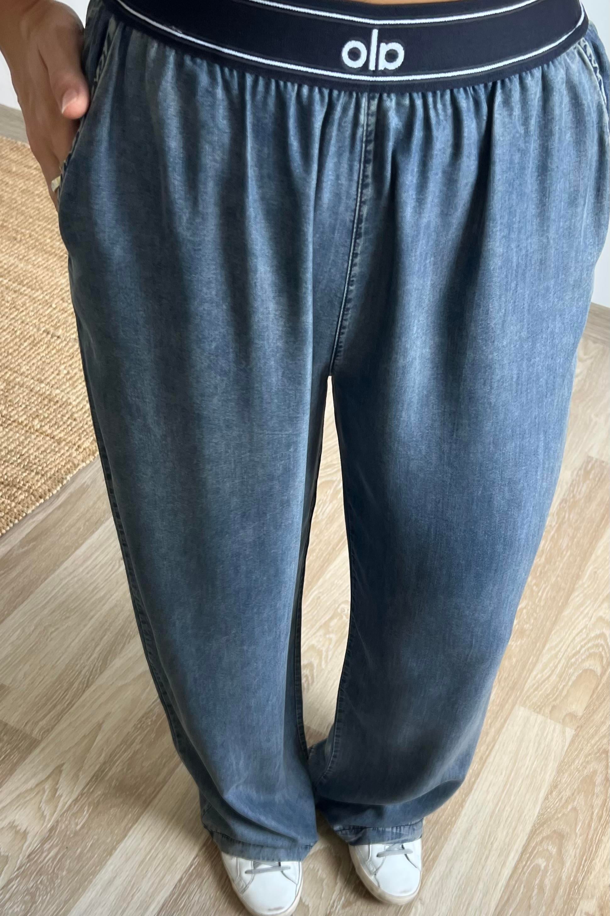 Elastan Belli Logo Şeritli Tensel Pantolon uygun fiyatlarda www.butikhola.com adresinde