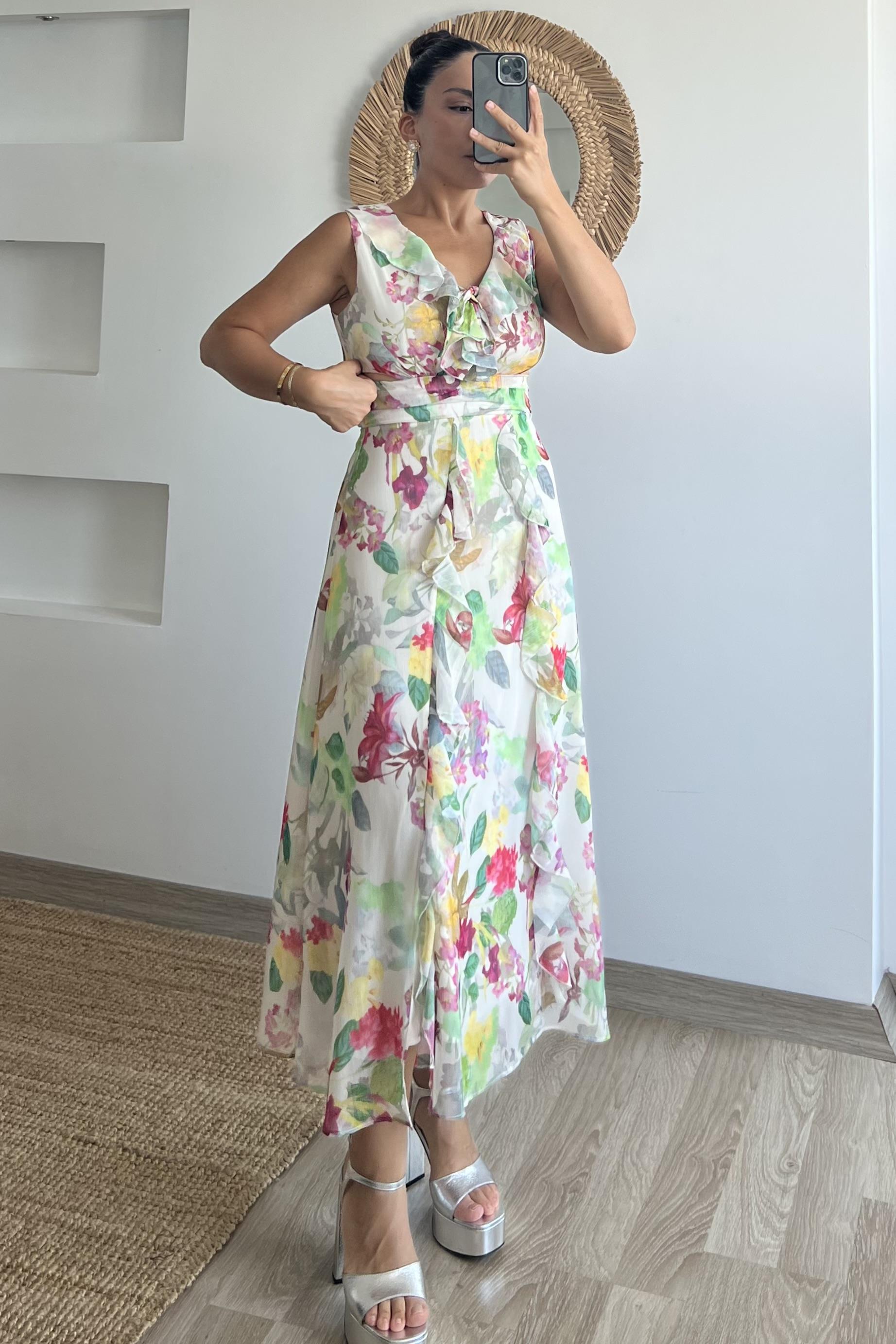 Floral Desenli Volanlı Elbise uygun fiyatlarda www.butikhola.com adresinde