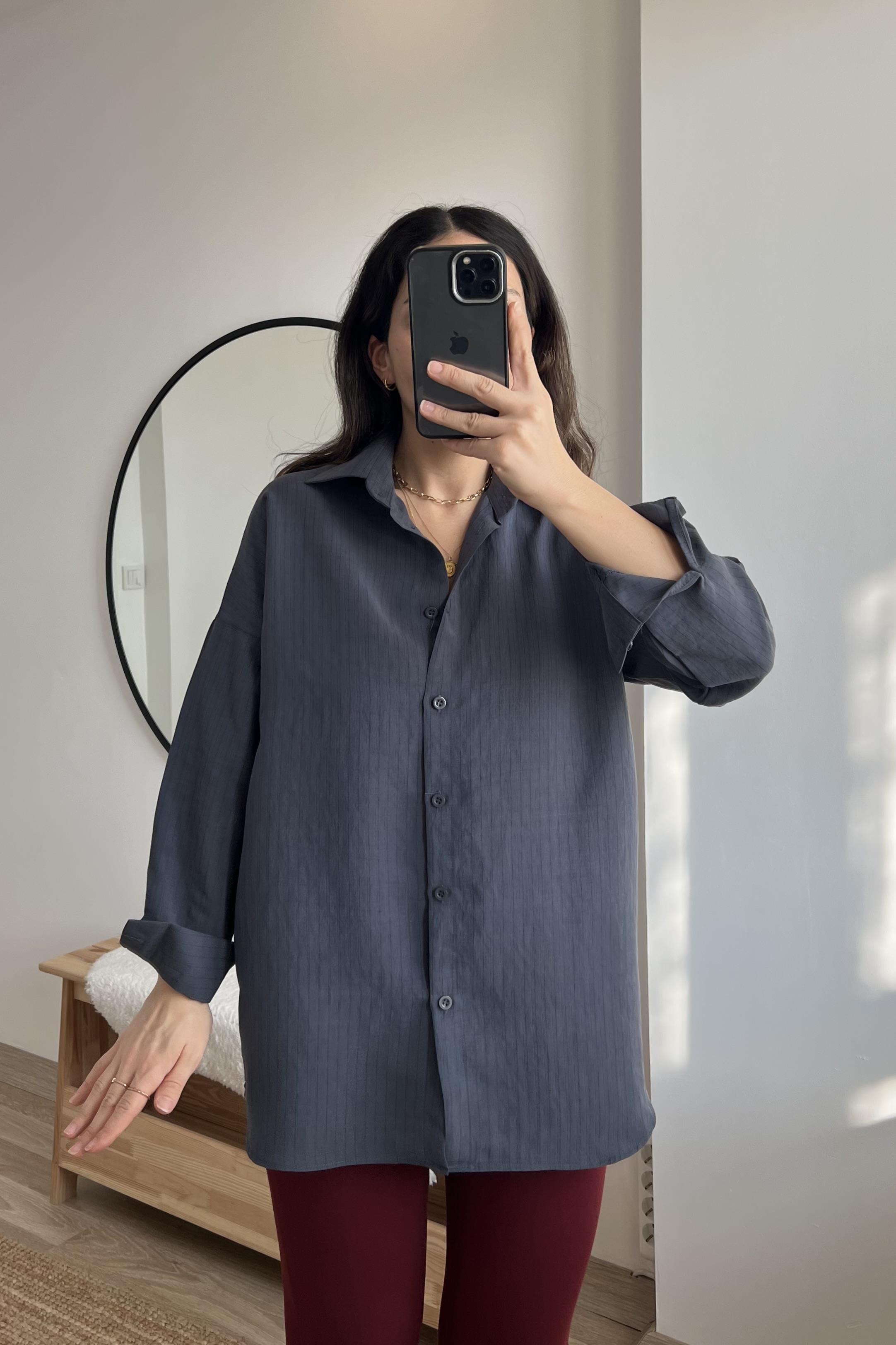 Füme Çizgili Dökümlü Tensel Gömlek uygun fiyatlarda www.butikhola.com adresinde