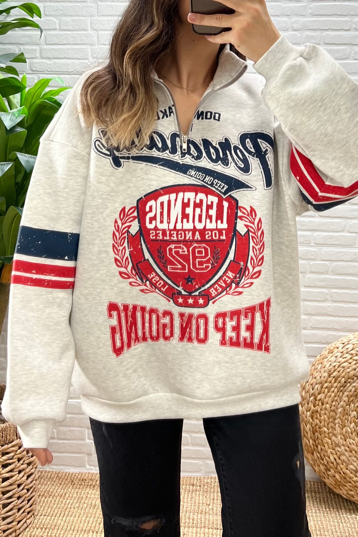 Gri Dik Yaka Fermuarlı Tok Dokulu Sweatshirt uygun fiyatlarda www.butikhola.com adresinde