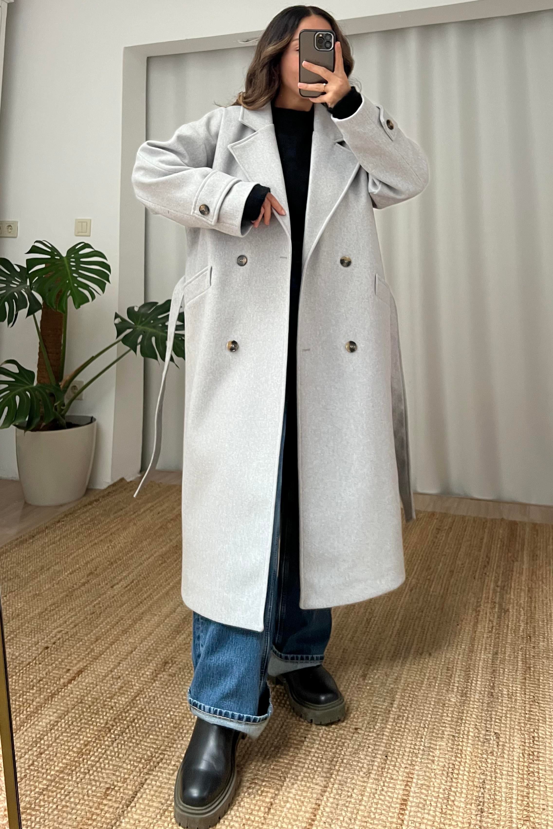 Gri Kuşaklı Premium Kaban uygun fiyatlarda www.butikhola.com adresinde