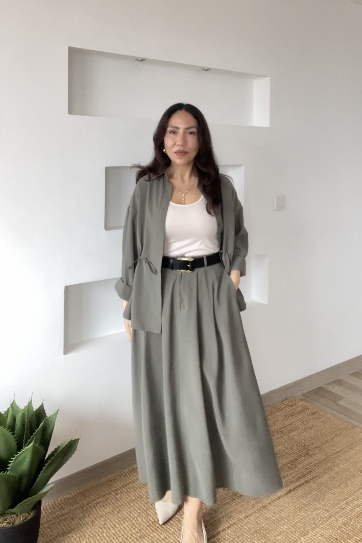 Haki Premium Gömlek Etek Takım uygun fiyatlarda www.butikhola.com adresinde