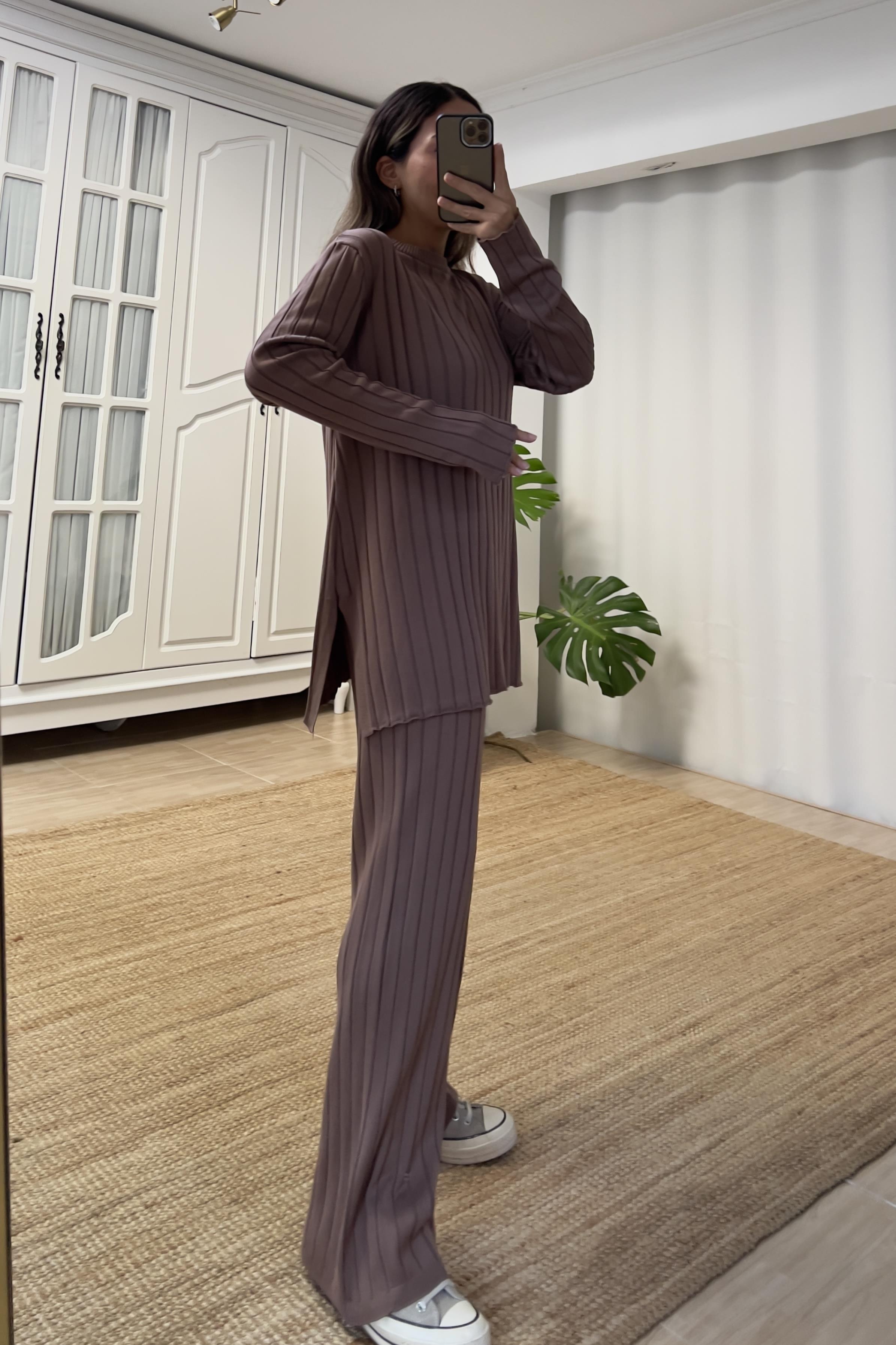 Kahve Kendinden Fitilli Mevsimlik Triko Takım uygun fiyatlarda www.butikhola.com adresinde
