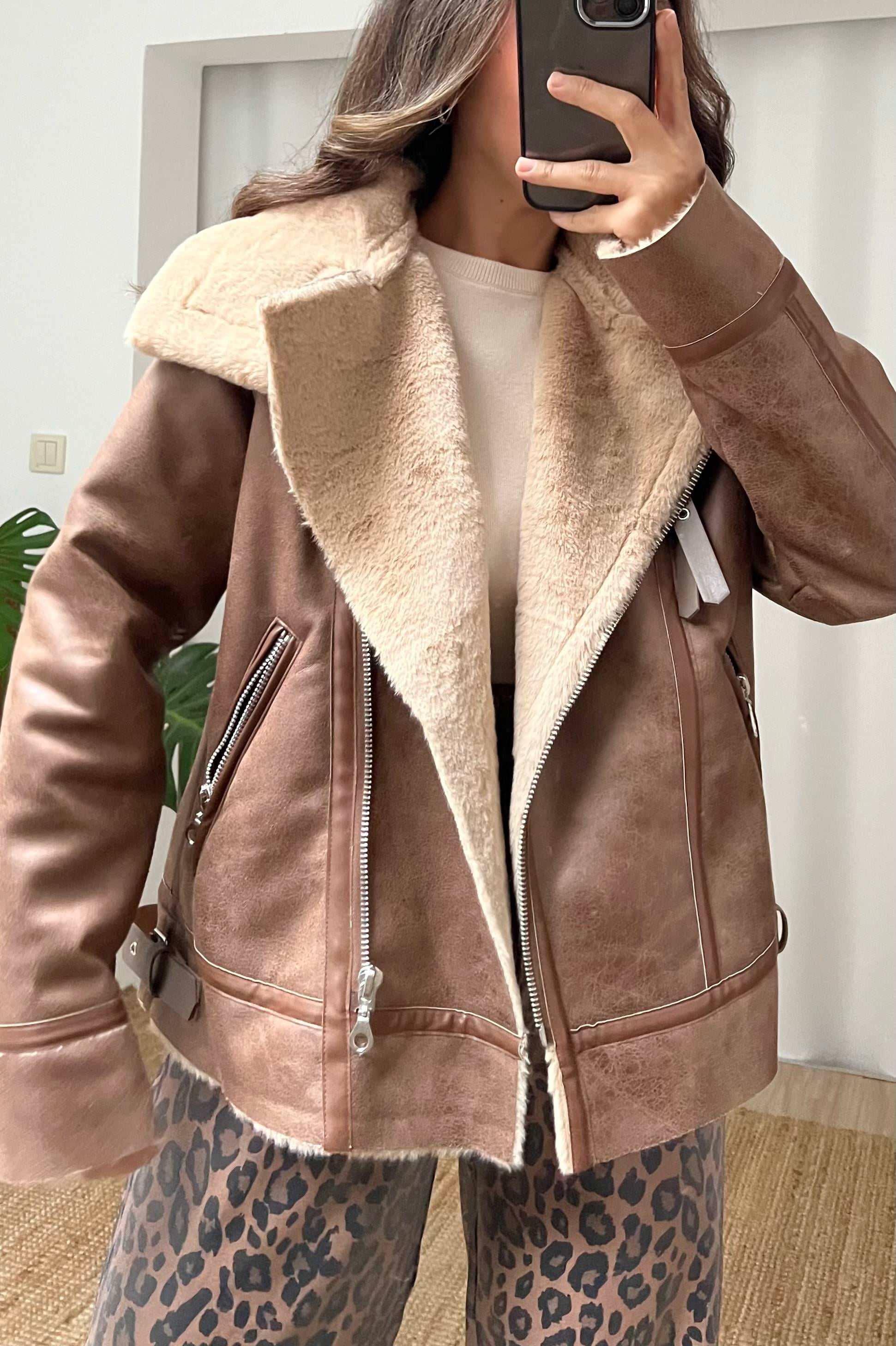 Kahve Yakası ve İçi Kürklü Deri Biker Ceket uygun fiyatlarda www.butikhola.com adresinde