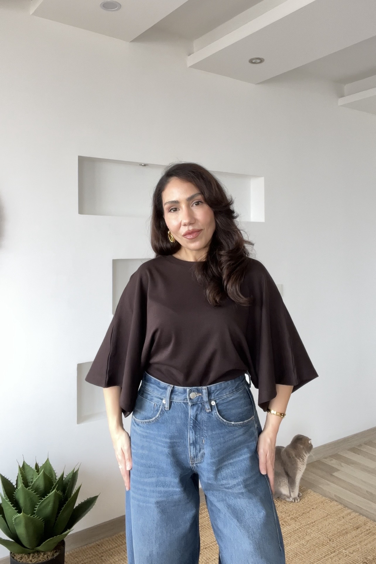 Kahverengi Yarasa Kol Tok Dokulu Basic Tshirt uygun fiyatlarda www.butikhola.com adresinde