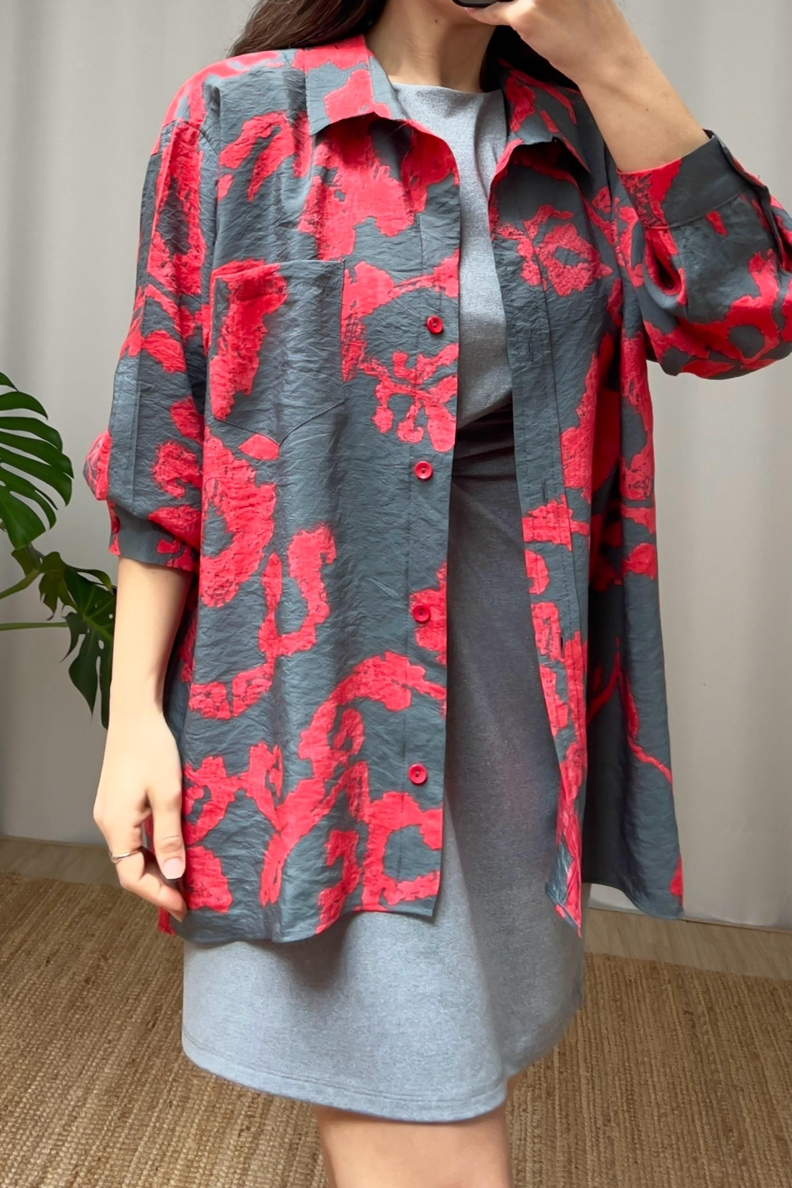 Kırmızı Desenli Tensel Gömlek uygun fiyatlarda www.butikhola.com adresinde
