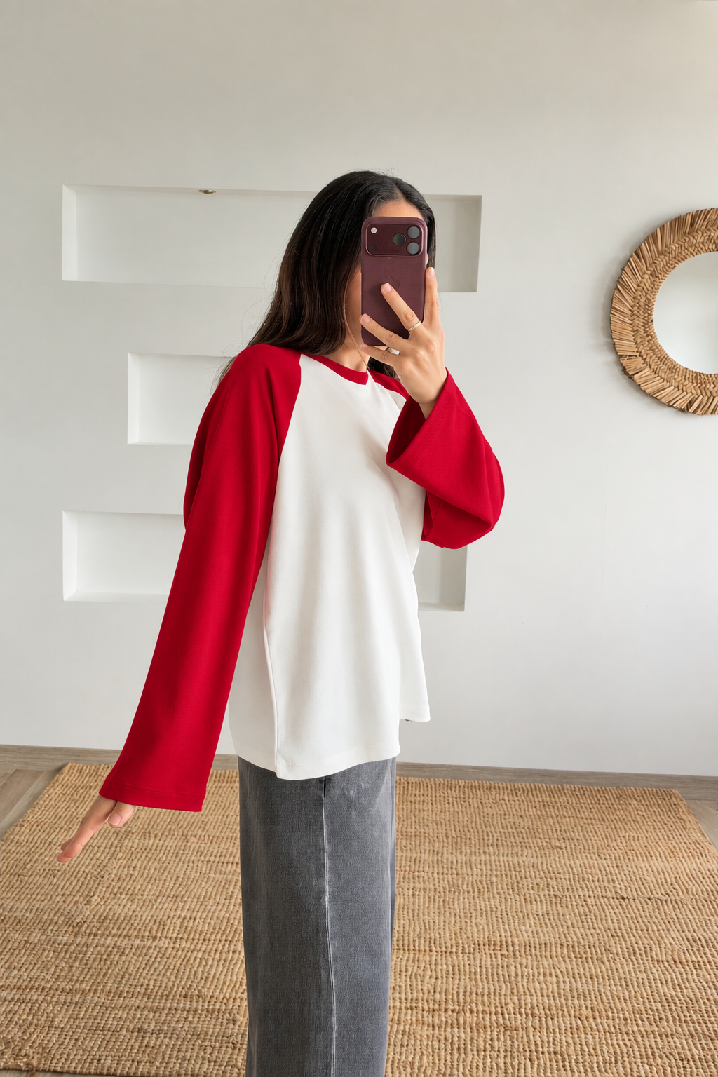 Kırmızı Reglan Kollu Sweatshirt uygun fiyatlarda www.butikhola.com adresinde