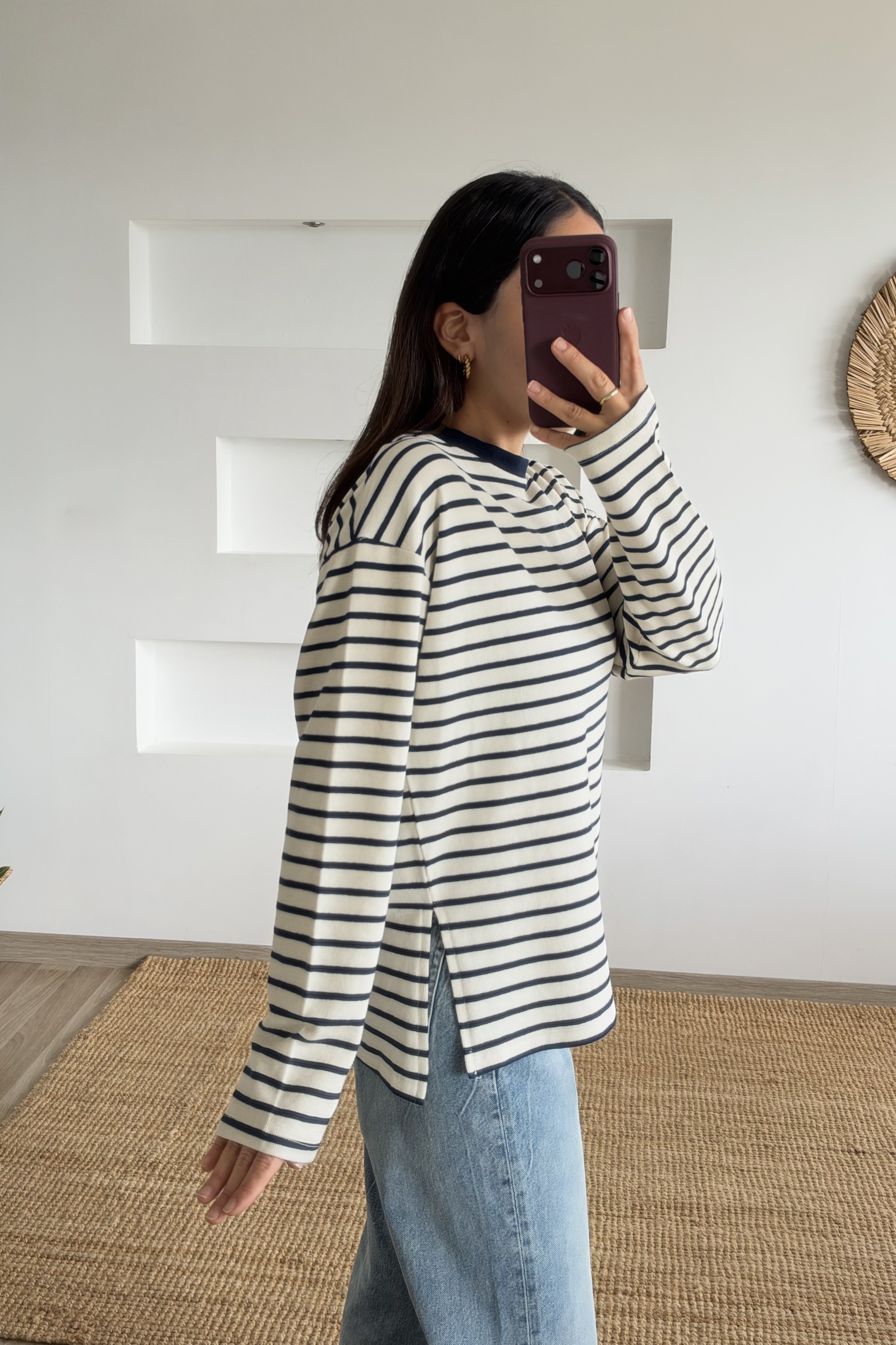 Lacivert Çizgili Yanı Yırtmaçlı Sweatshirt uygun fiyatlarda www.butikhola.com adresinde