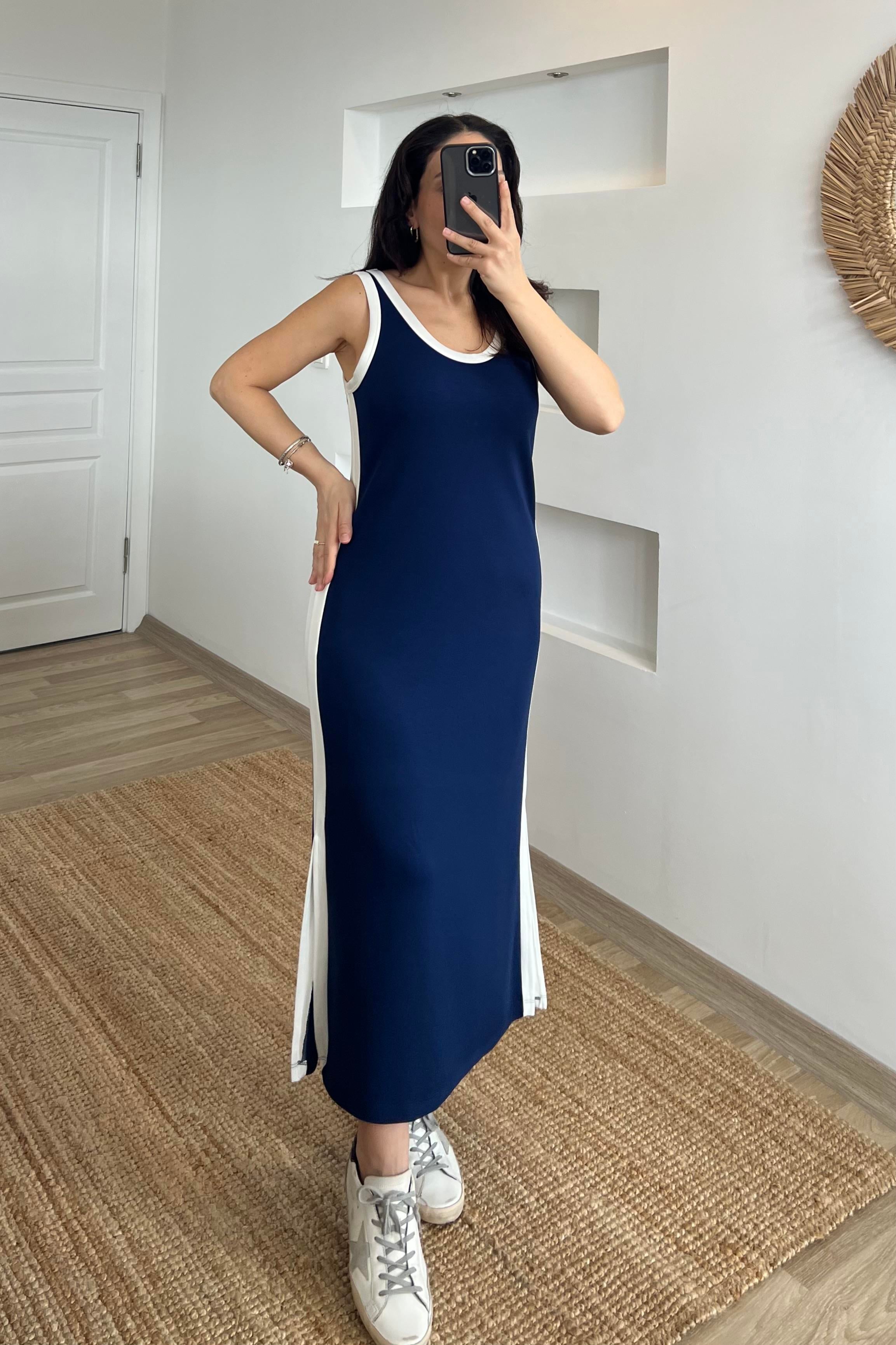 Lacivert Ekru Biyeli Yırtmaçlı Elbise uygun fiyatlarda www.butikhola.com adresinde