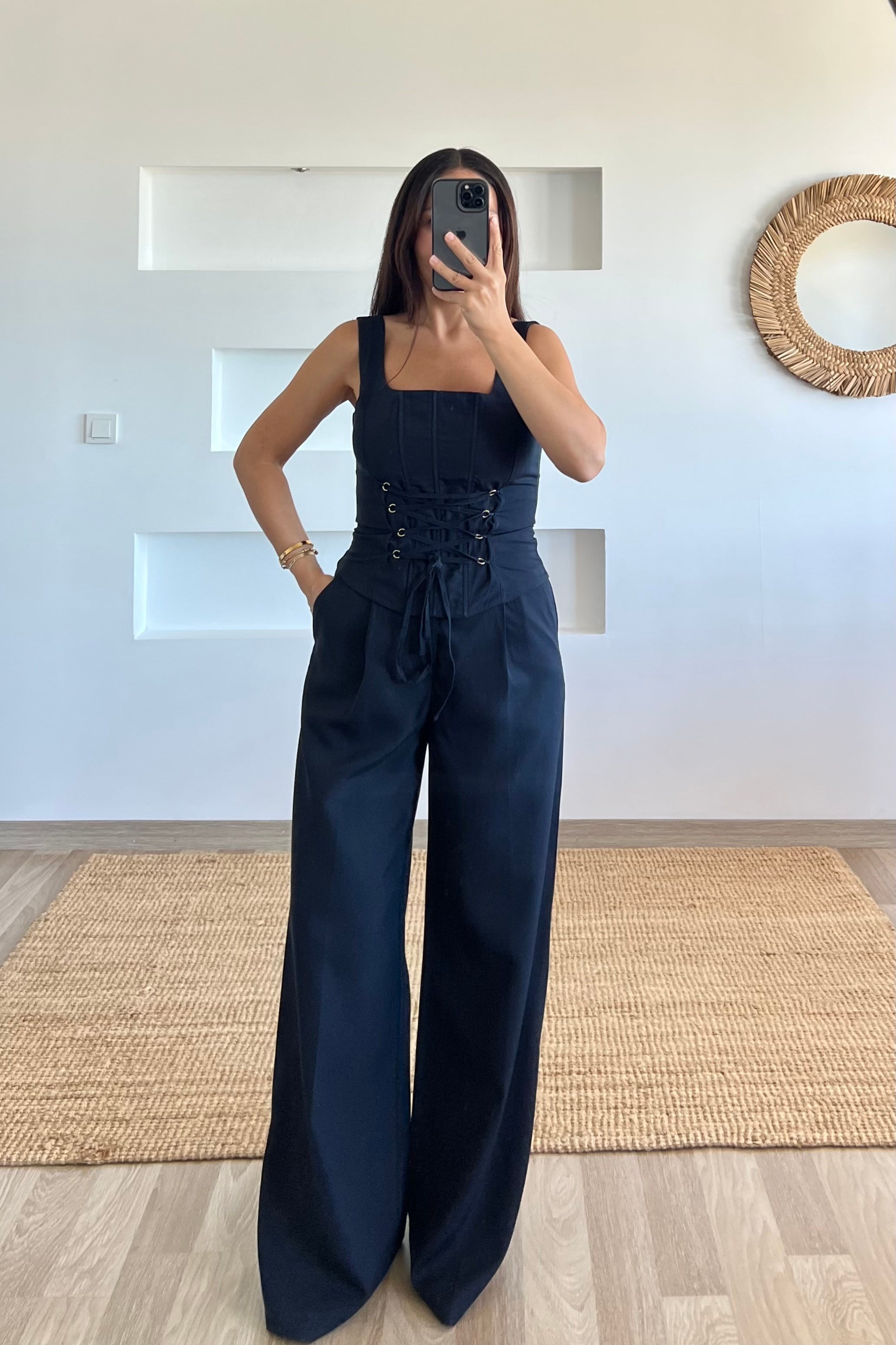Lacivert Keten Korse Takım uygun fiyatlarda www.butikhola.com adresinde