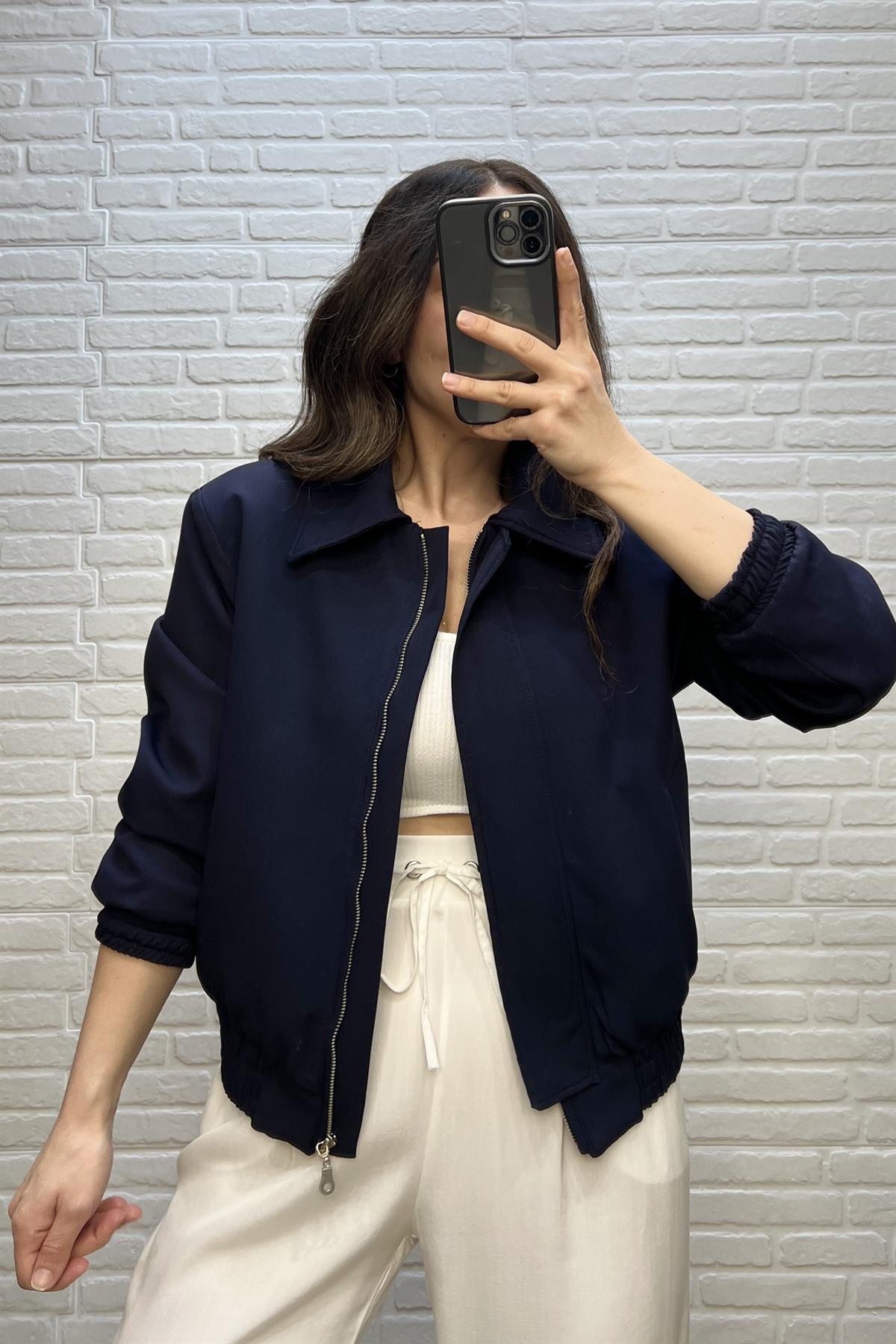Lacivert Vatkalı Bomber Ceket uygun fiyatlarda www.butikhola.com adresinde