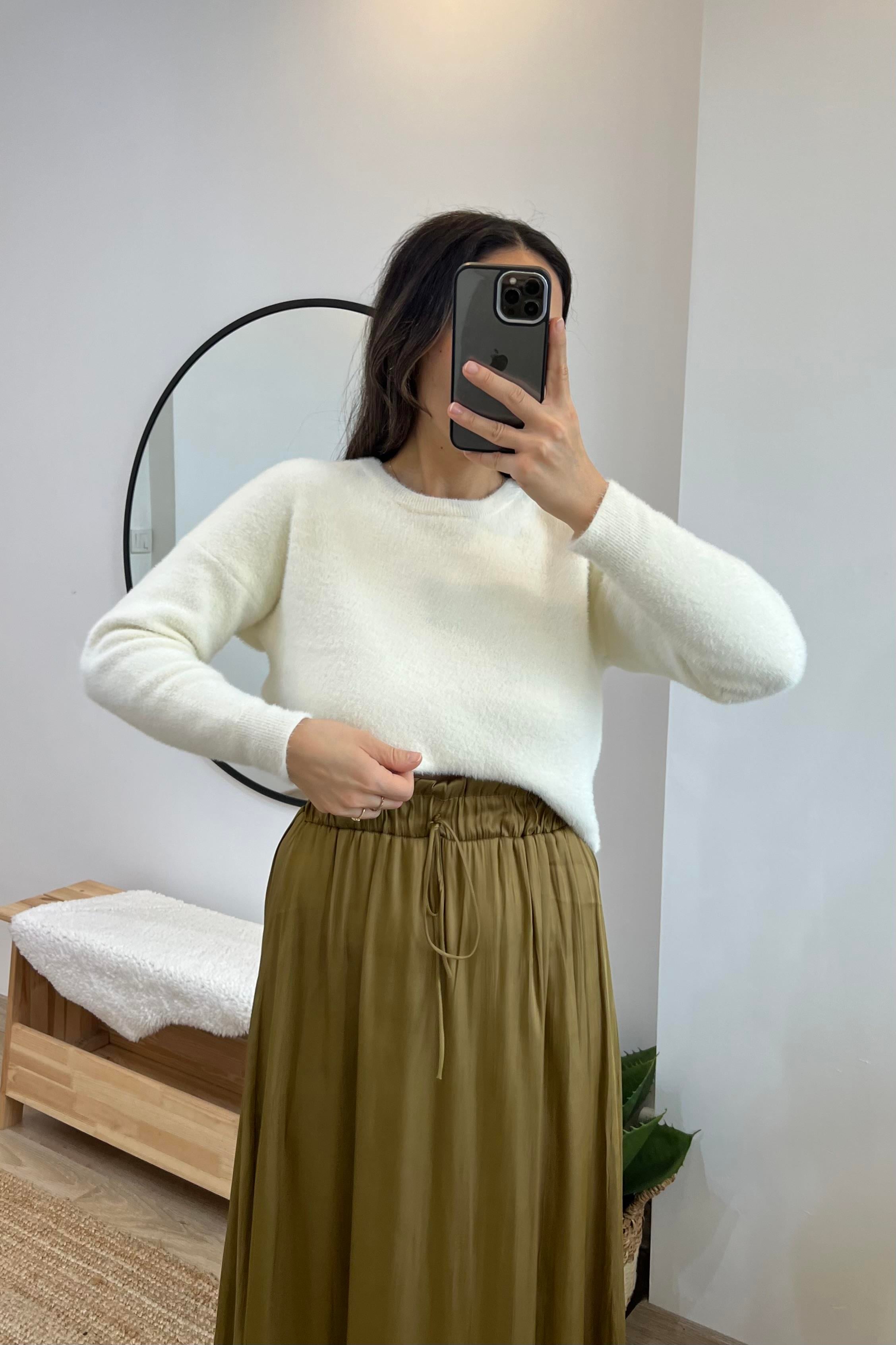 Md Ekru Yumoş Dokulu Kazak uygun fiyatlarda www.butikhola.com adresinde