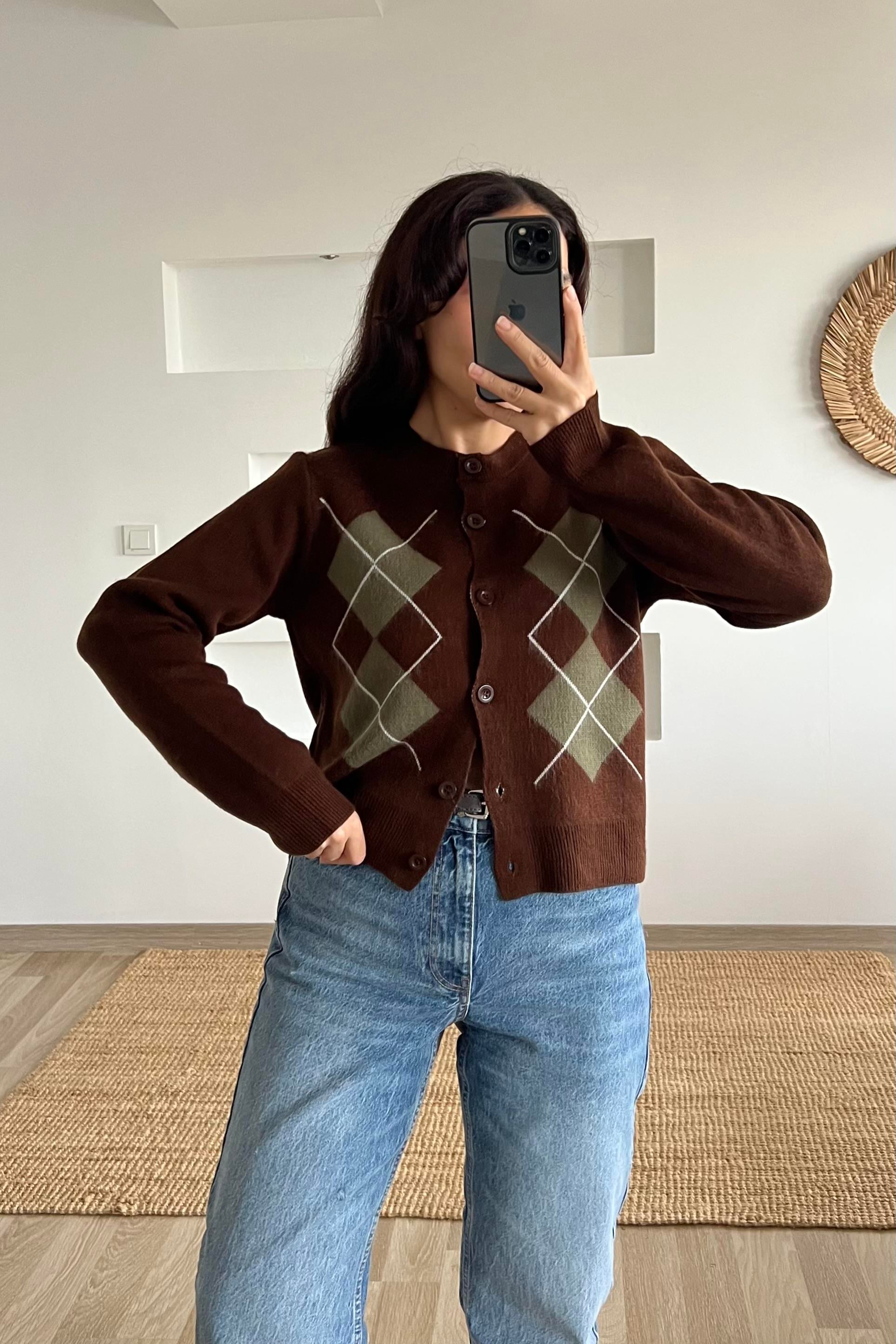 Md Kahverengi Soft Touch Baklava Desenli Hırka uygun fiyatlarda www.butikhola.com adresinde