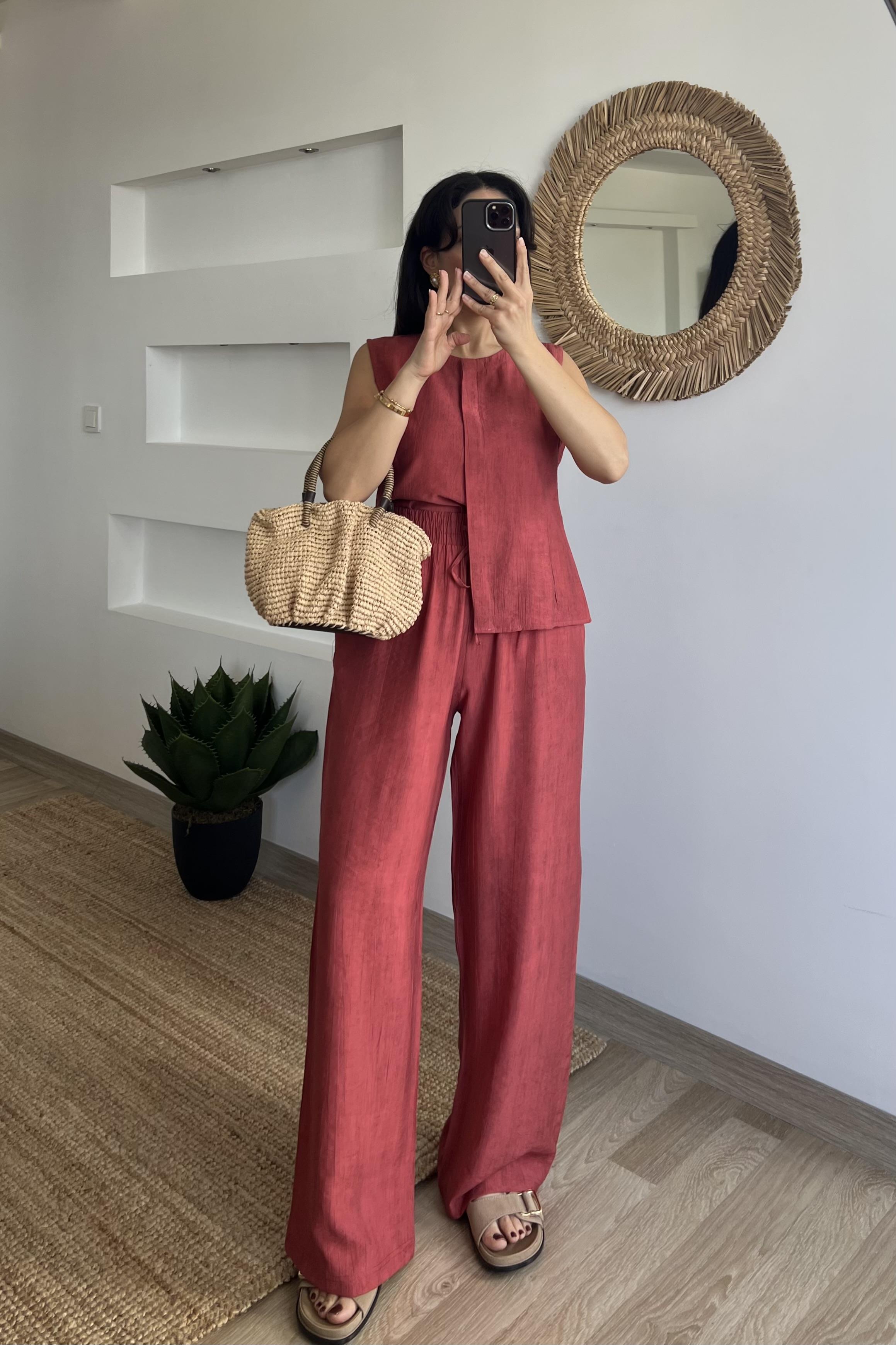 MD Kiremit Patlı Yelek Pantolon Takım uygun fiyatlarda www.butikhola.com adresinde