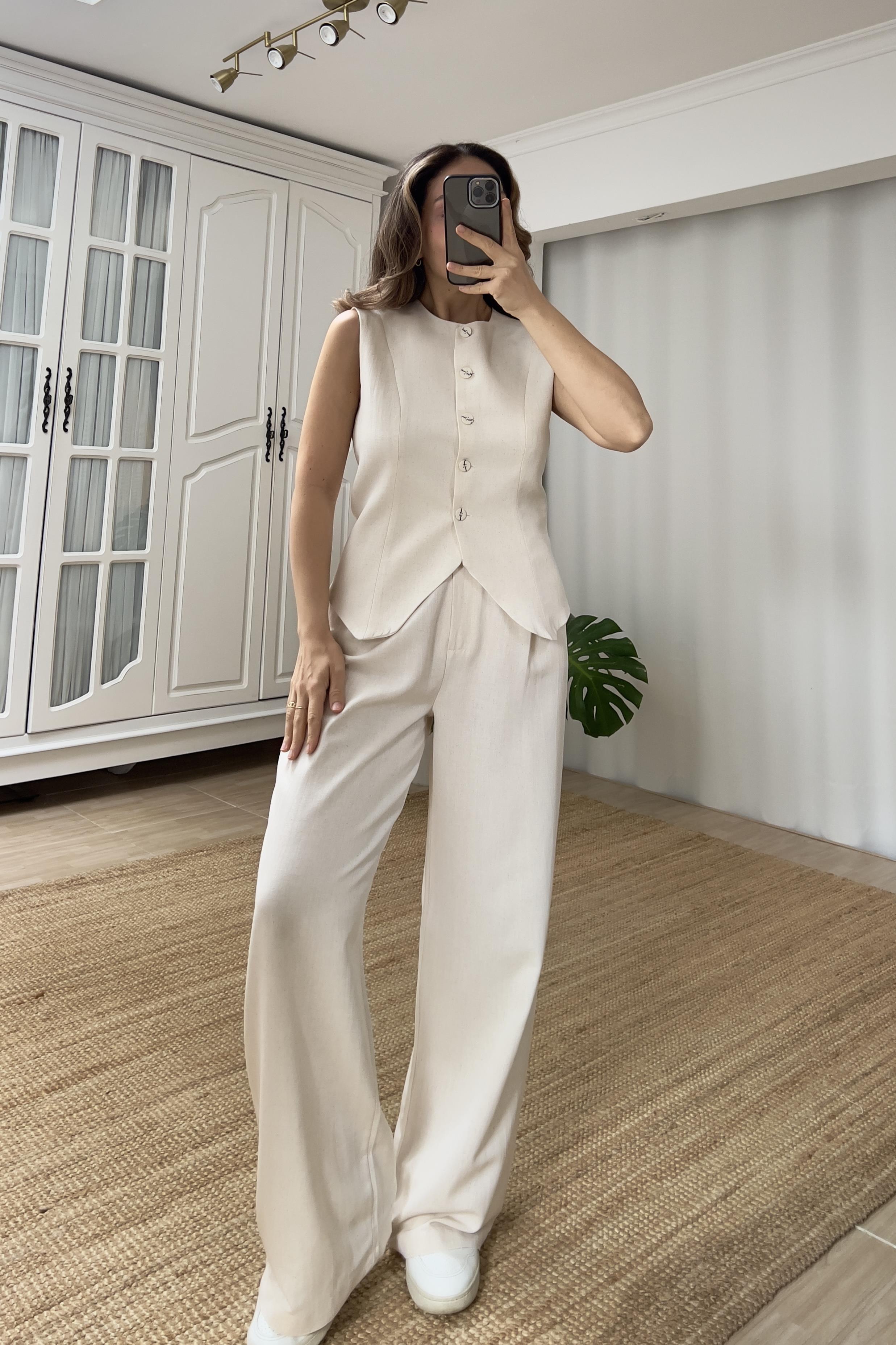 Natural Yuvarlak Yaka Yelek Pantolon Takım uygun fiyatlarda www.butikhola.com adresinde