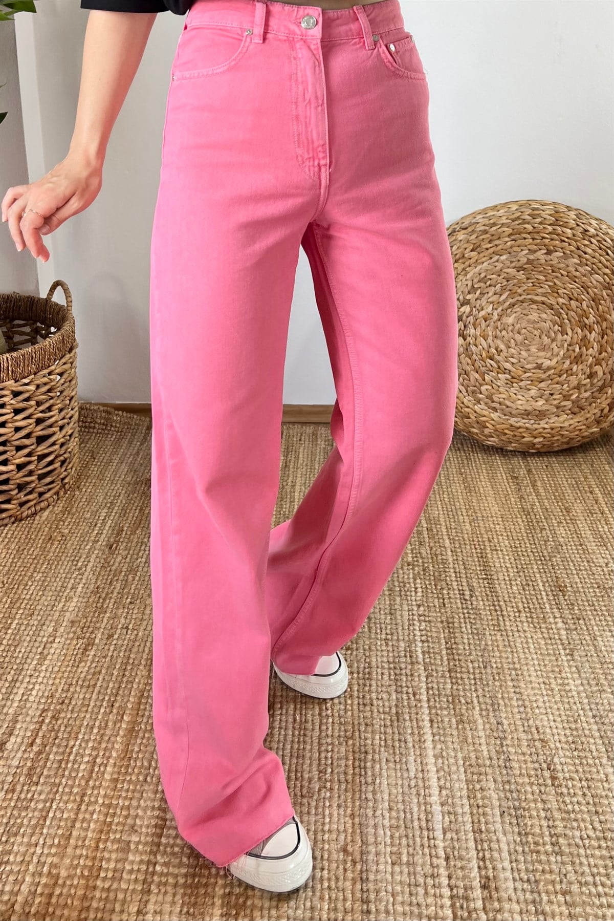 Orjinal Mng Pembe Wide Leg Jean uygun fiyatlarda www.butikhola.com adresinde