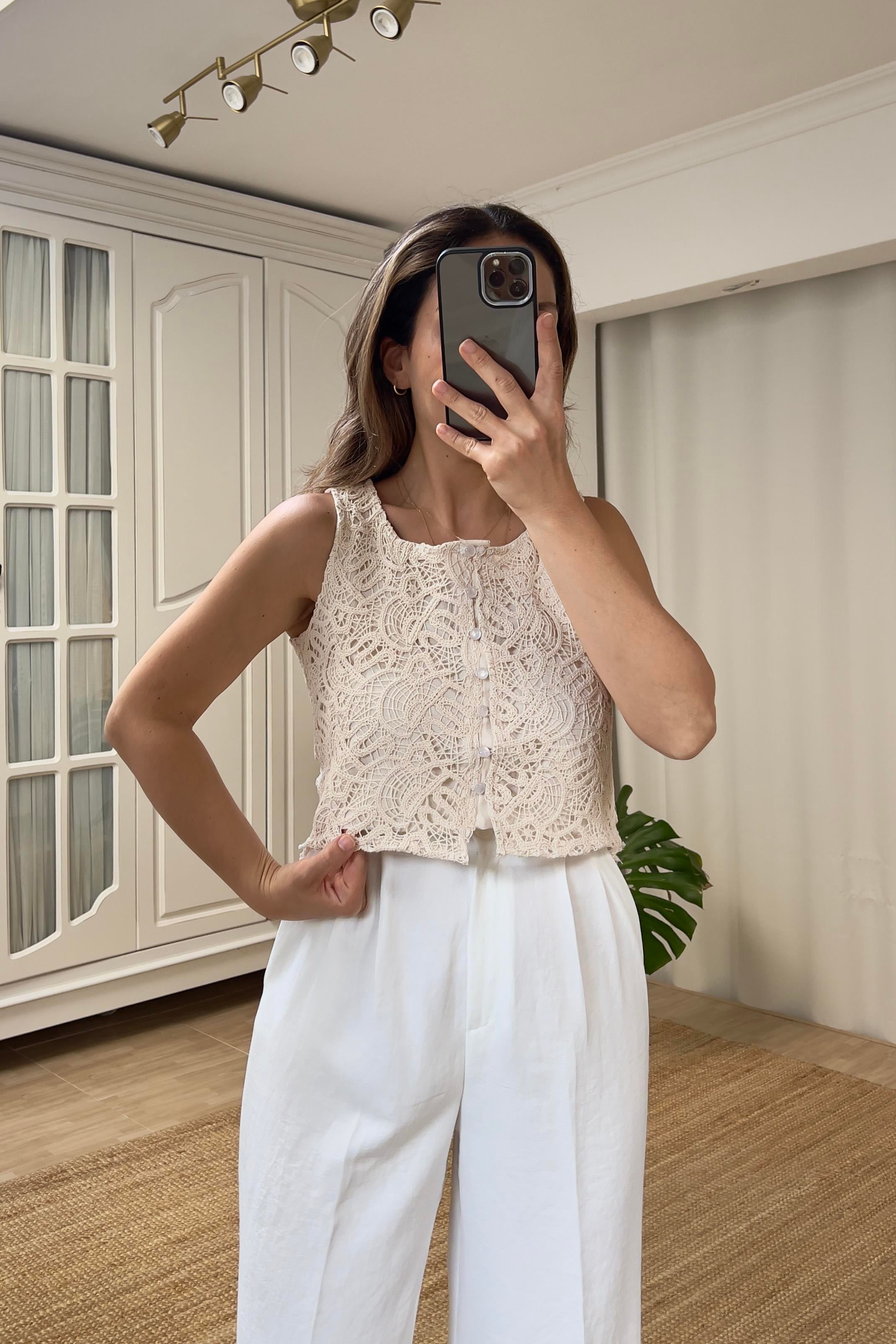 Özel Tasarım Güpürlü Yelek uygun fiyatlarda www.butikhola.com adresinde