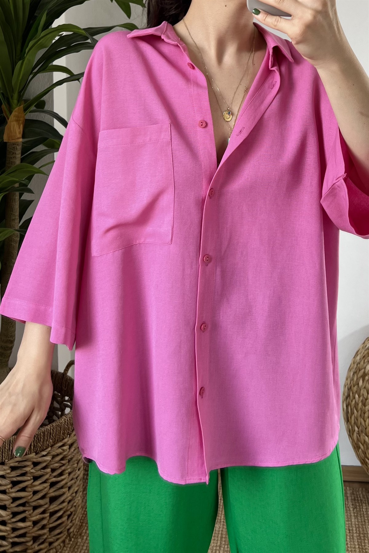 Pembe Cepli Keten Gömlek uygun fiyatlarda www.butikhola.com adresinde