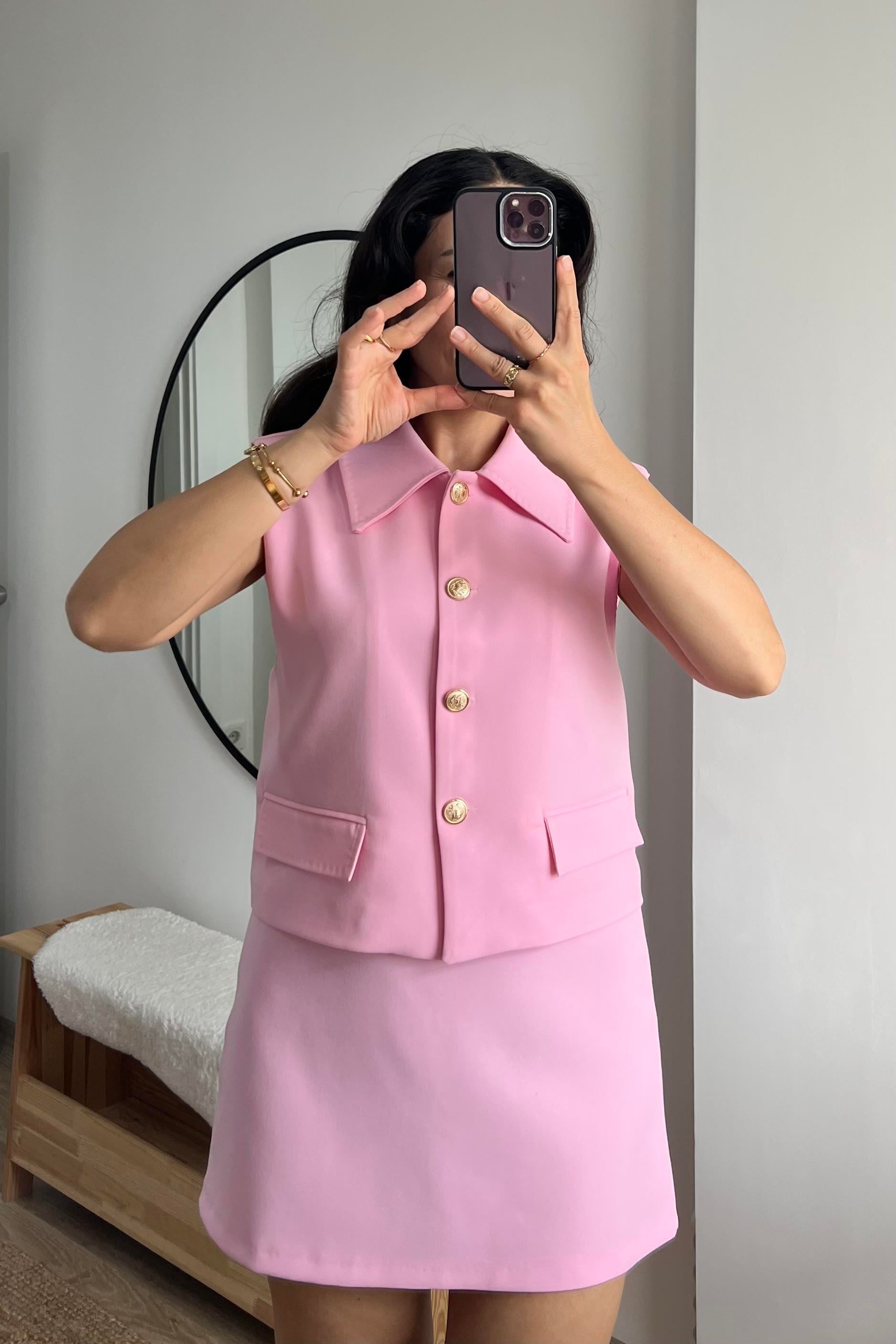 Pembe Gold Düğmeli Yelek uygun fiyatlarda www.butikhola.com adresinde