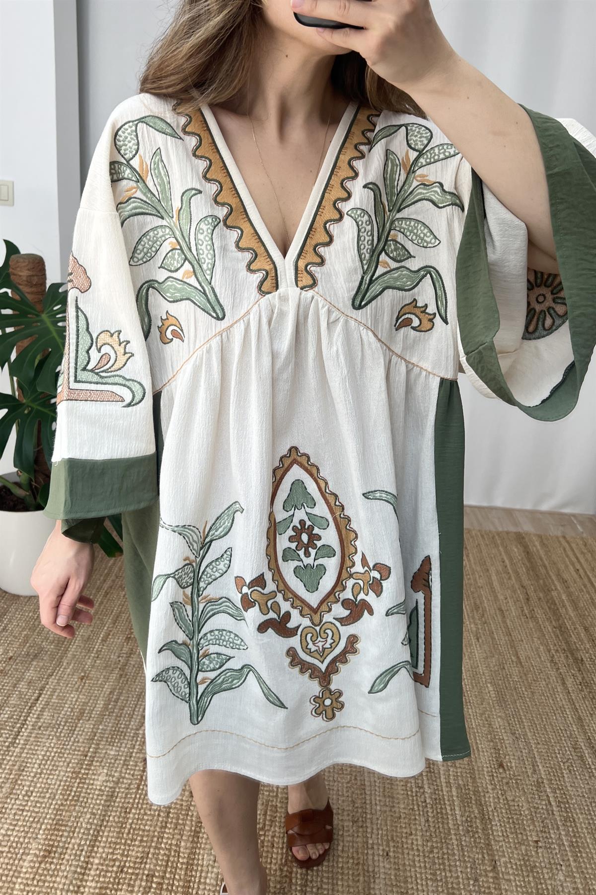 Premium Nakışlı Etnik Elbise uygun fiyatlarda www.butikhola.com adresinde