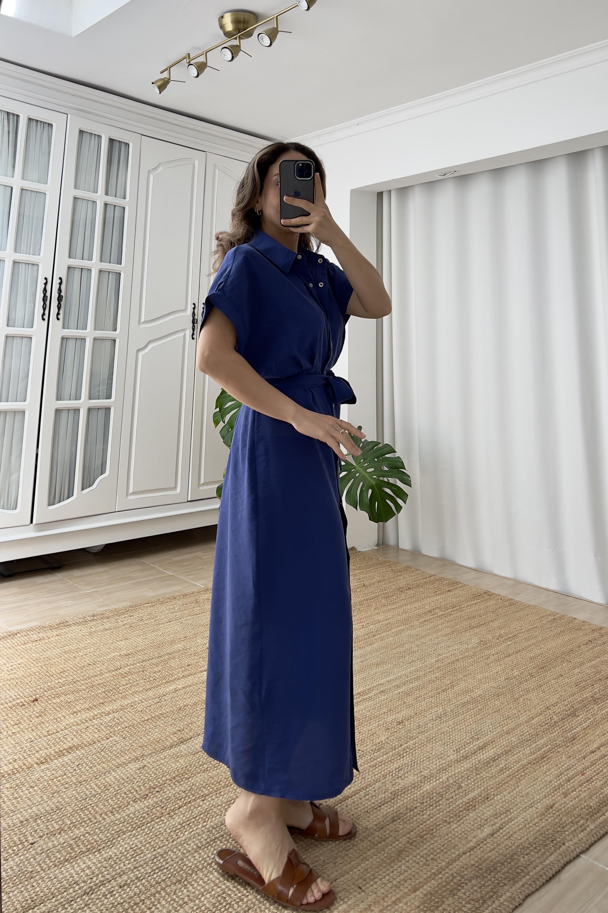 Saks Mavisi Kuşaklı Tensel Gömlek Elbise uygun fiyatlarda www.butikhola.com adresinde
