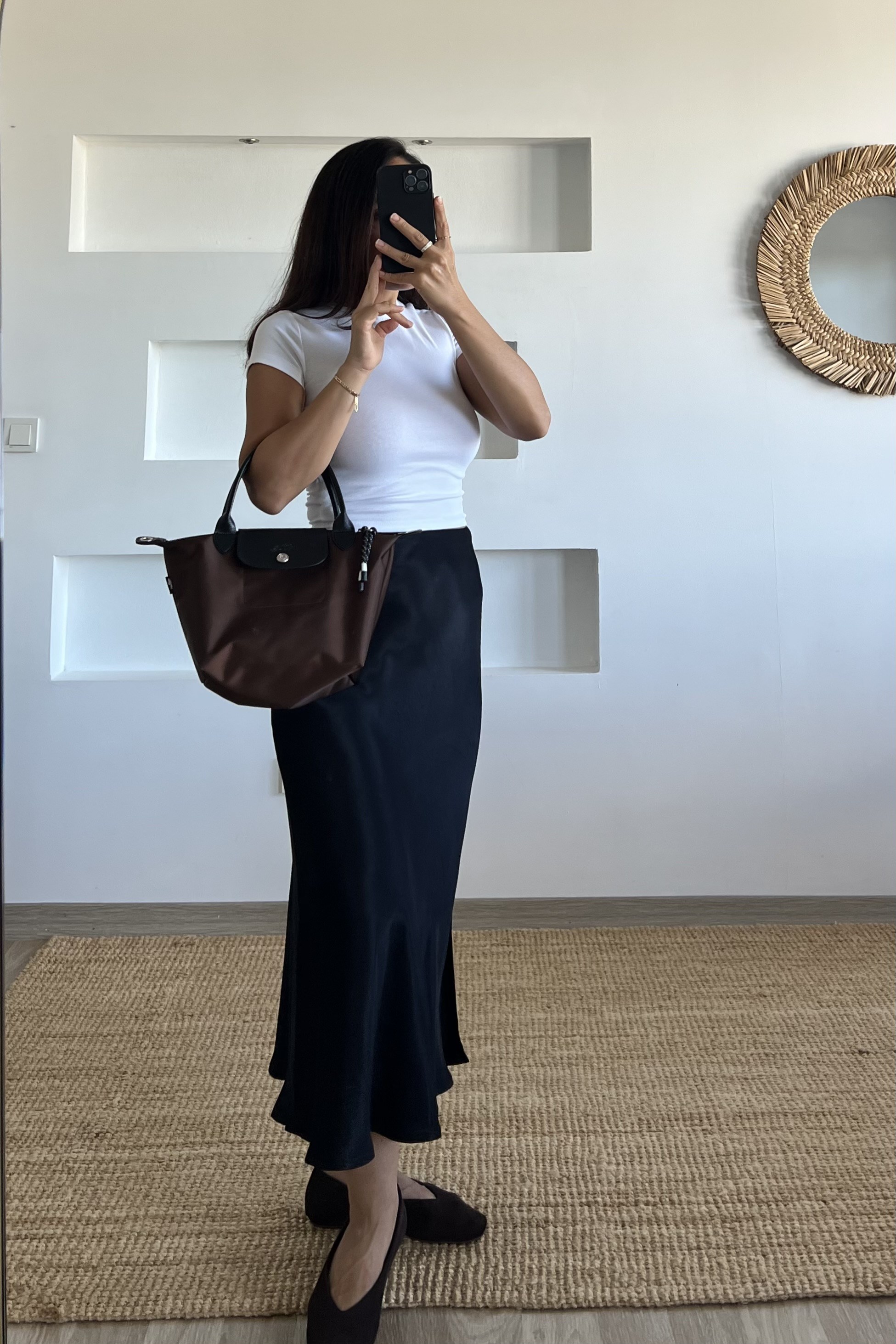 Siyah Beli Lastikli Saten Etek uygun fiyatlarda www.butikhola.com adresinde