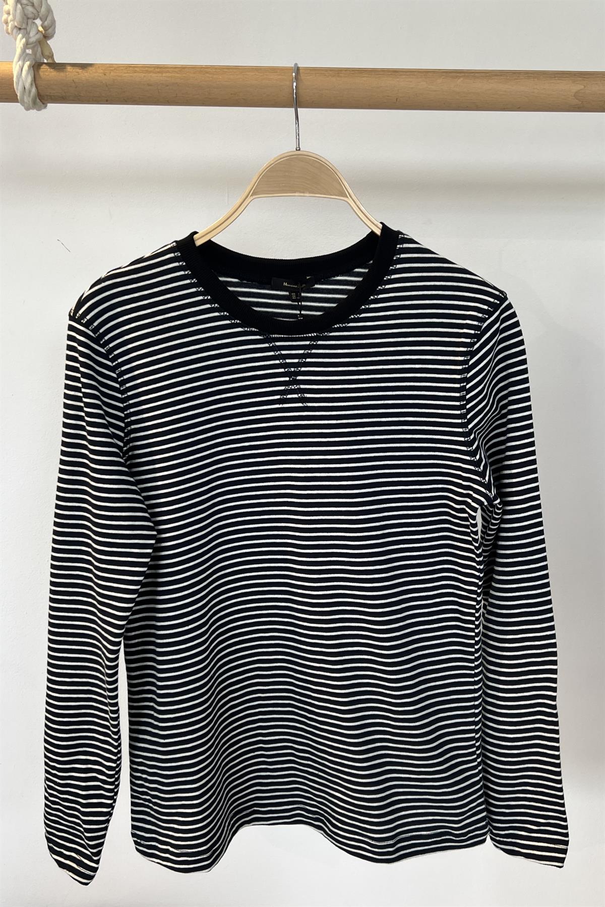 Siyah Beyaz Çizgili Biyeli Sweatshirt uygun fiyatlarda www.butikhola.com adresinde