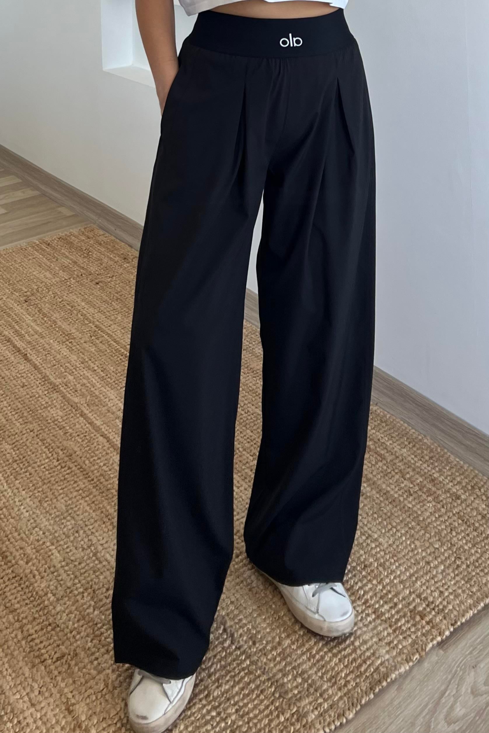 Siyah Elastan Belli Logo Şeritli Trn Pantolon uygun fiyatlarda www.butikhola.com adresinde