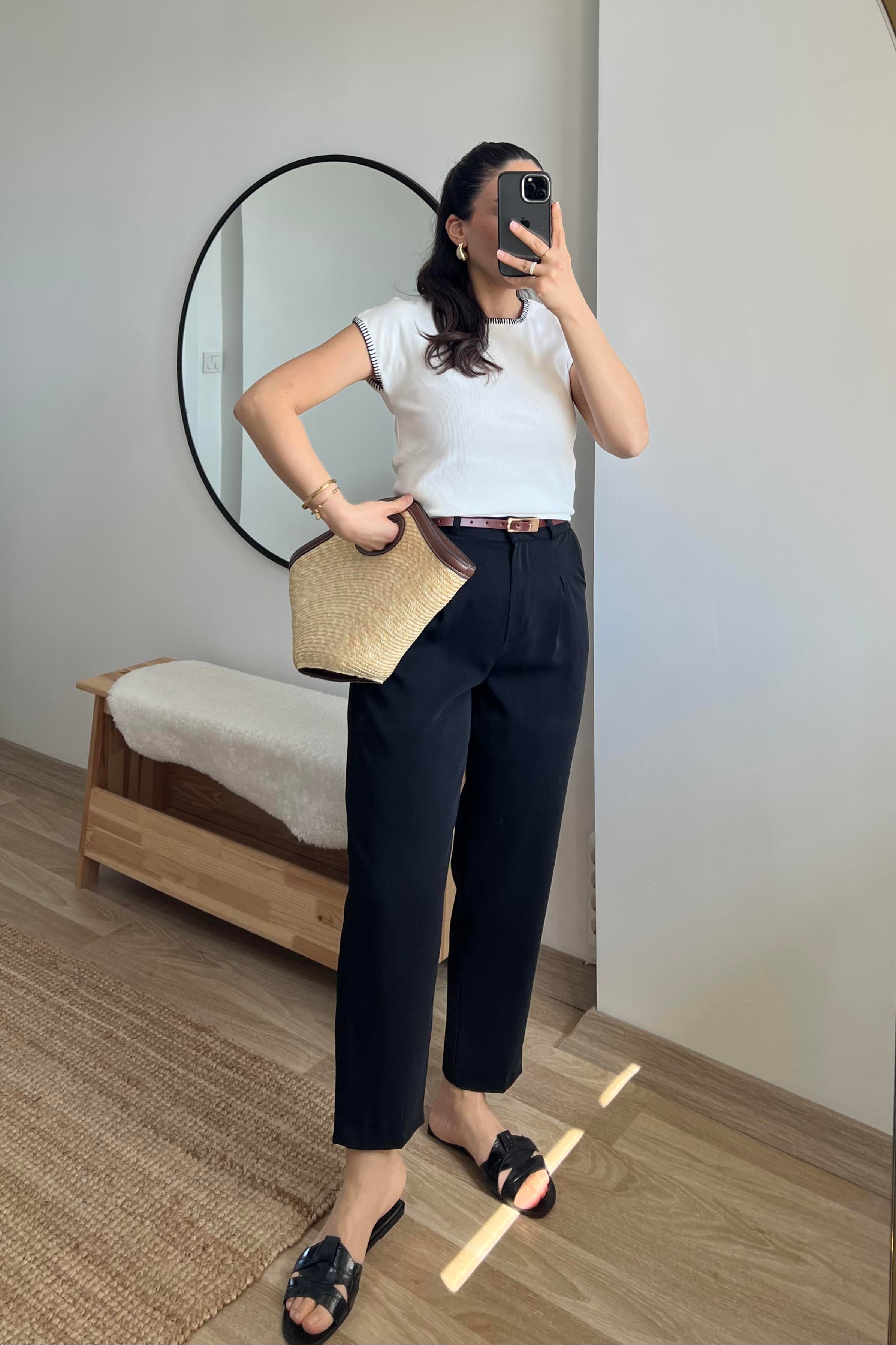 Siyah Kemerli Havuç Pantolon uygun fiyatlarda www.butikhola.com adresinde