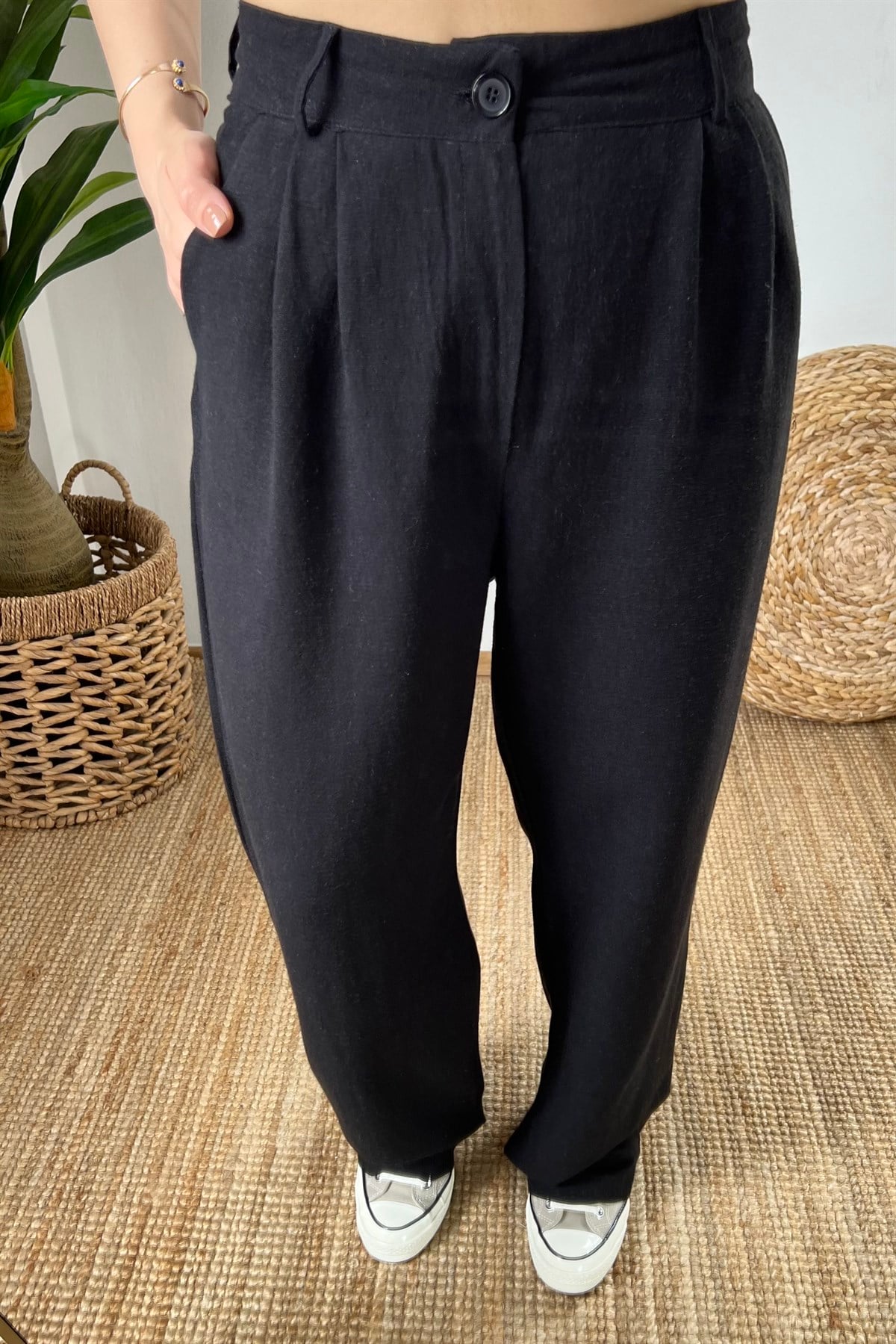 Siyah Keten Palazzo Pantolon uygun fiyatlarda www.butikhola.com adresinde
