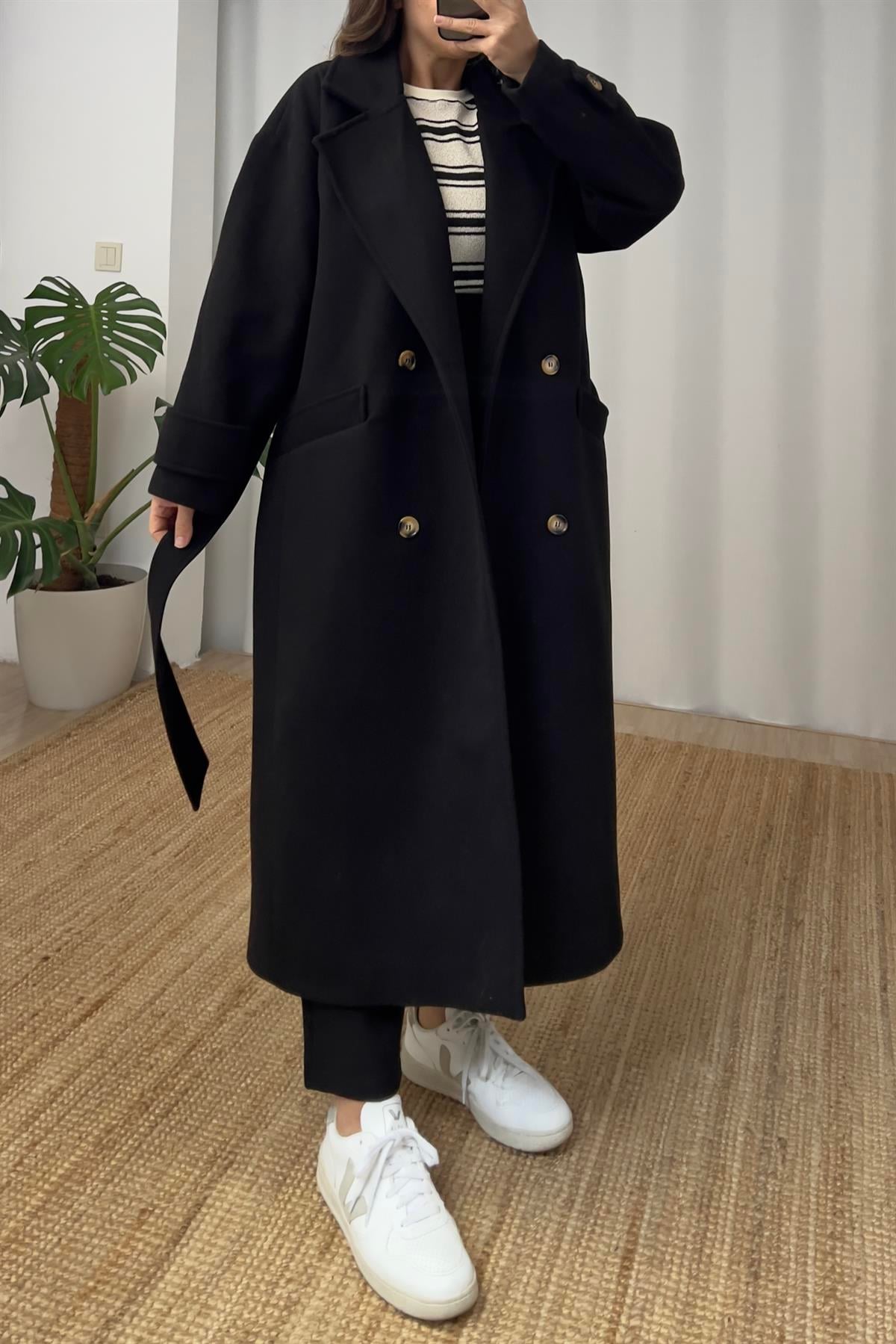 Siyah Kuşaklı Premium Kaban uygun fiyatlarda www.butikhola.com adresinde