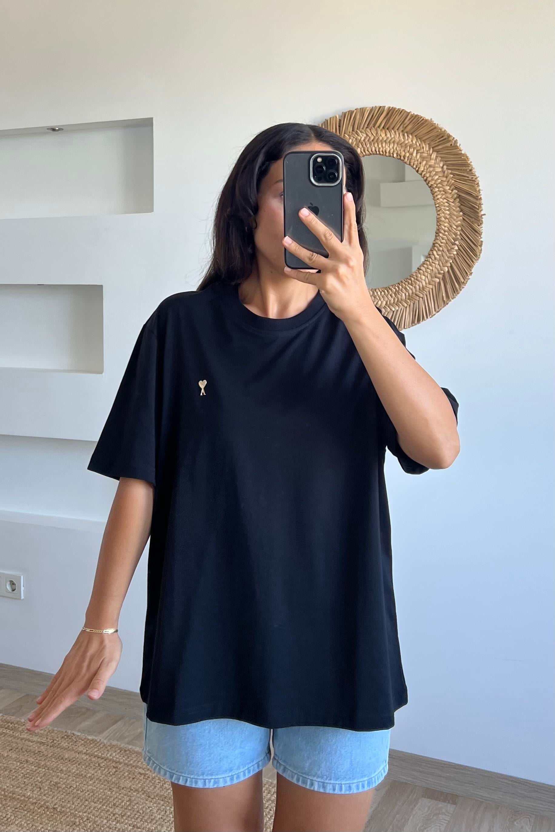 Siyah Mini Kalpli Oversize Tshirt uygun fiyatlarda www.butikhola.com adresinde